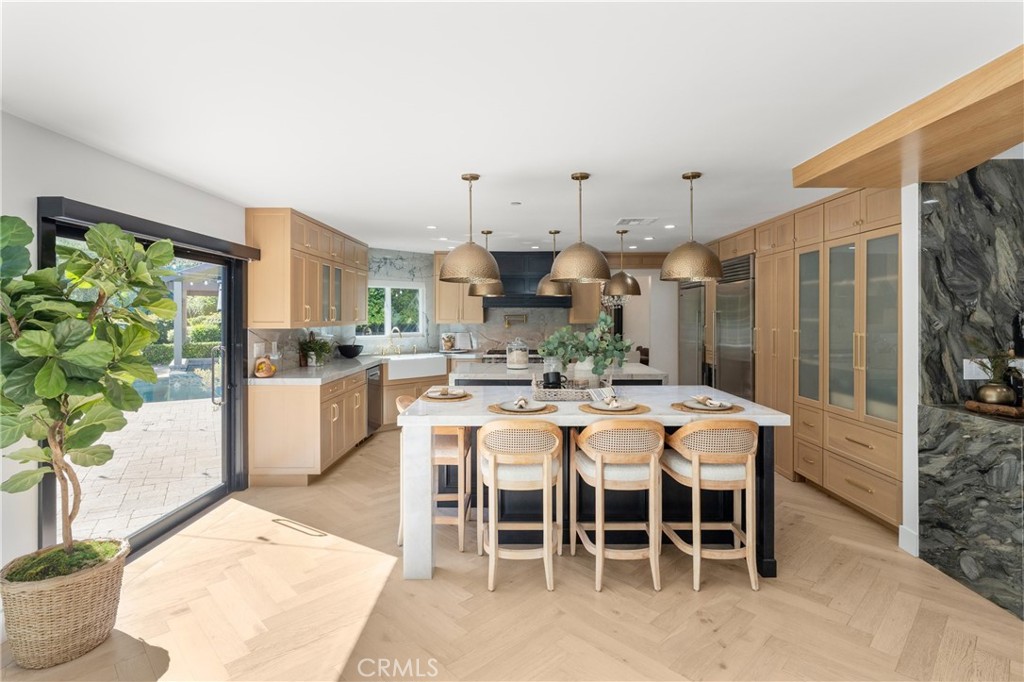 Yorba Linda, California, 92886, United States, 5 Bedrooms Bedrooms, ,6 BathroomsBathrooms,Residential,For Sale,1891782