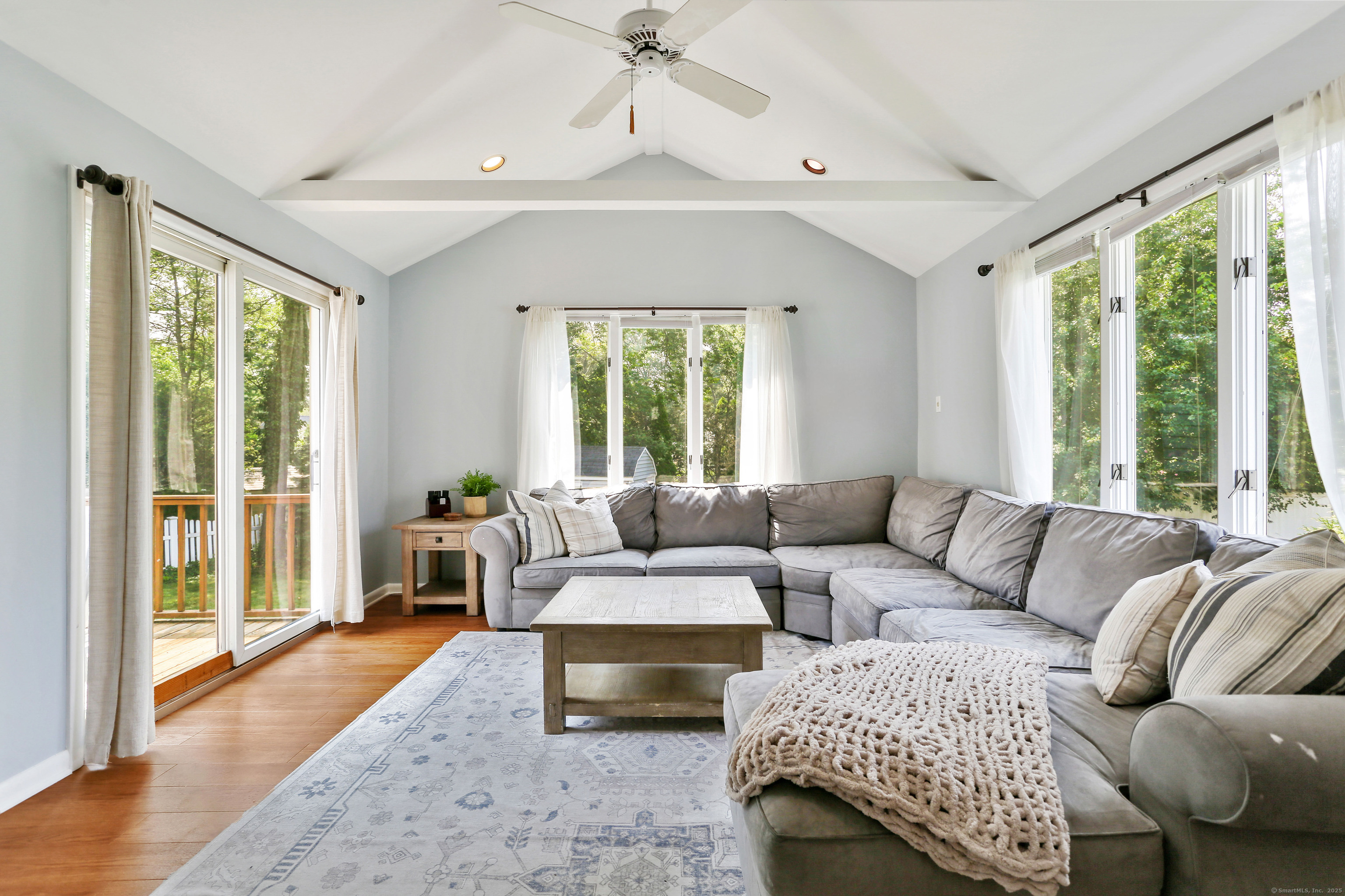 Fairfield, Connecticut, 06824, United States, 3 Bedrooms Bedrooms, ,2 BathroomsBathrooms,Residential,For Sale,1916978