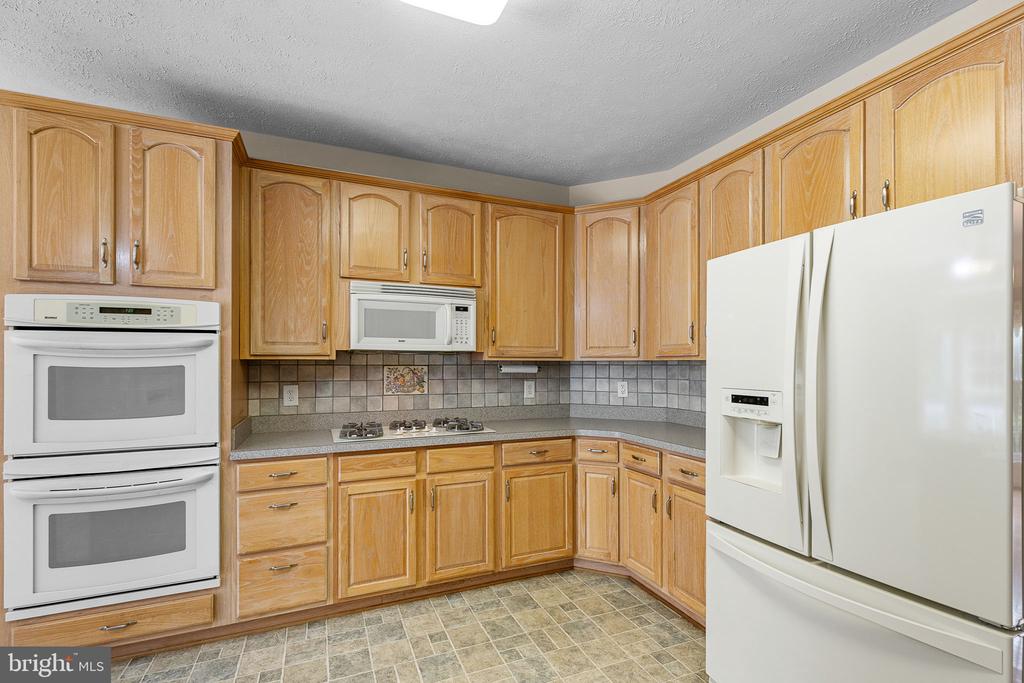 Fredericksburg, Virginia, 22401, United States, 5 Bedrooms Bedrooms, ,3 BathroomsBathrooms,Residential,For Sale,1920807