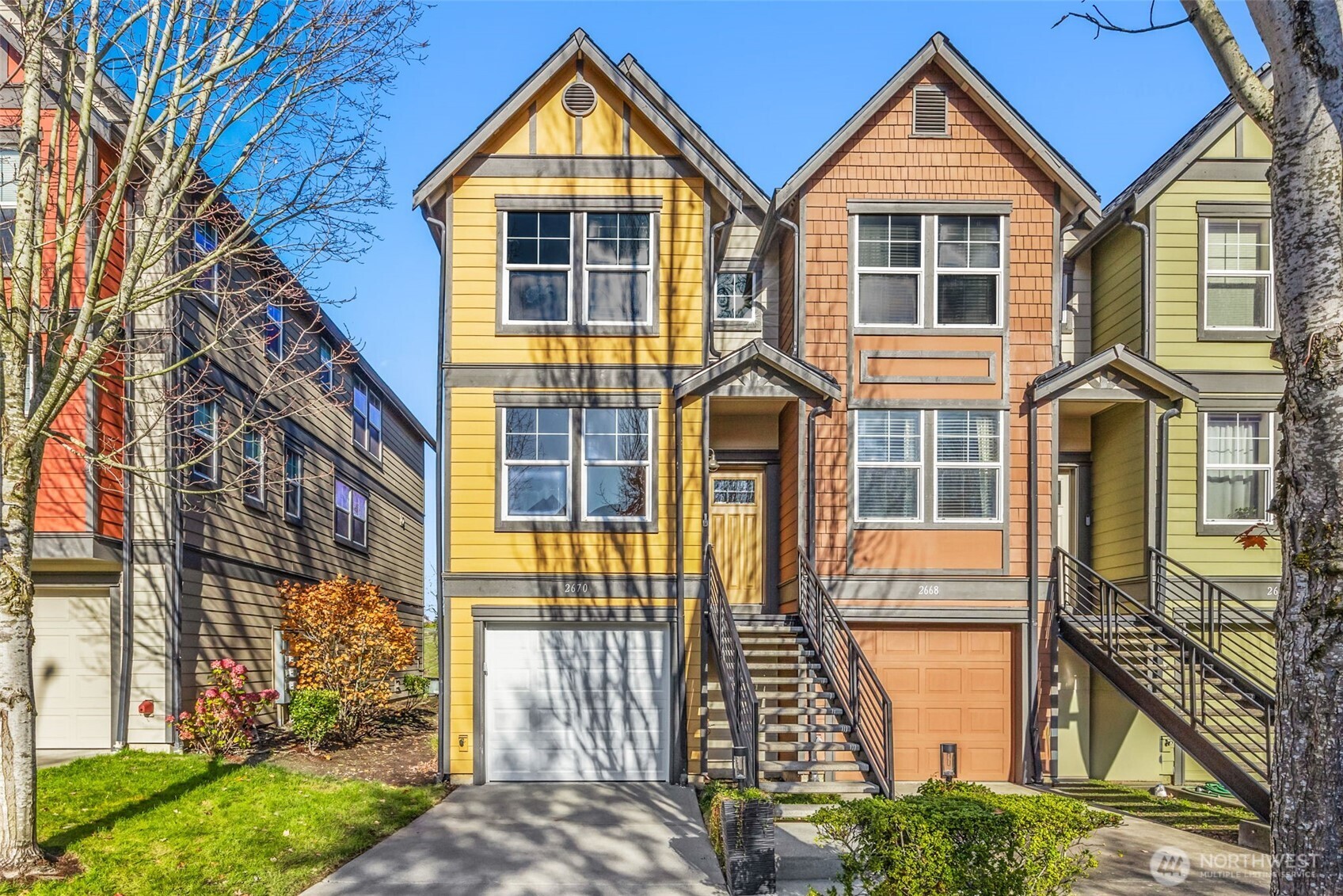 Seattle, Washington, 98106, United States, 2 Bedrooms Bedrooms, ,2 BathroomsBathrooms,Residential,For Sale,1991706