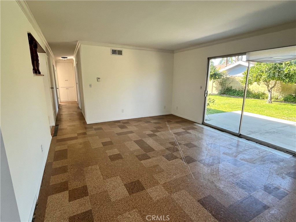 Huntington Beach, California, 92649, United States, 4 Bedrooms Bedrooms, ,2 BathroomsBathrooms,Residential,For Sale,1989631