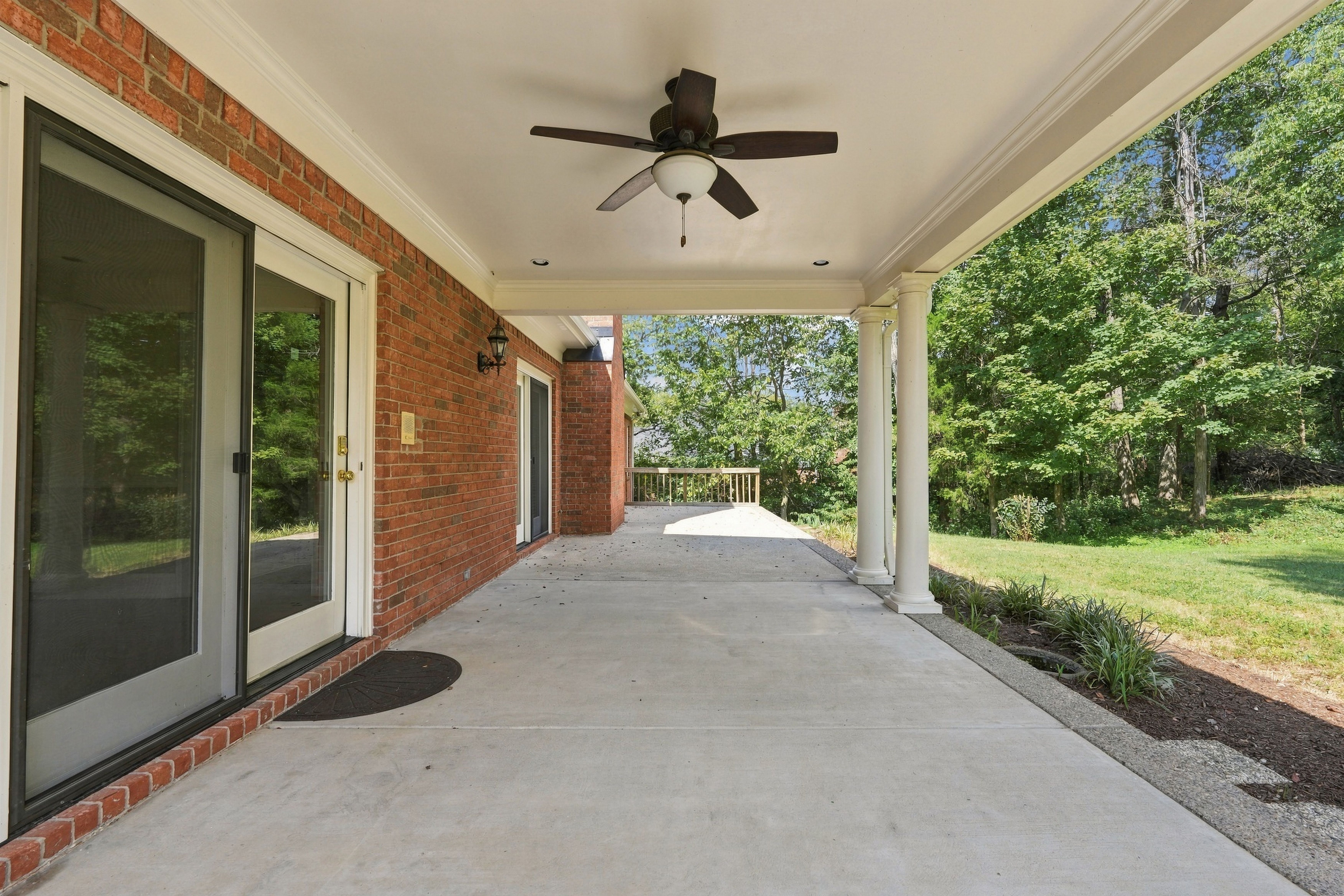  8618 Westover Drive, Prospect, KY 40059 - 物件實景