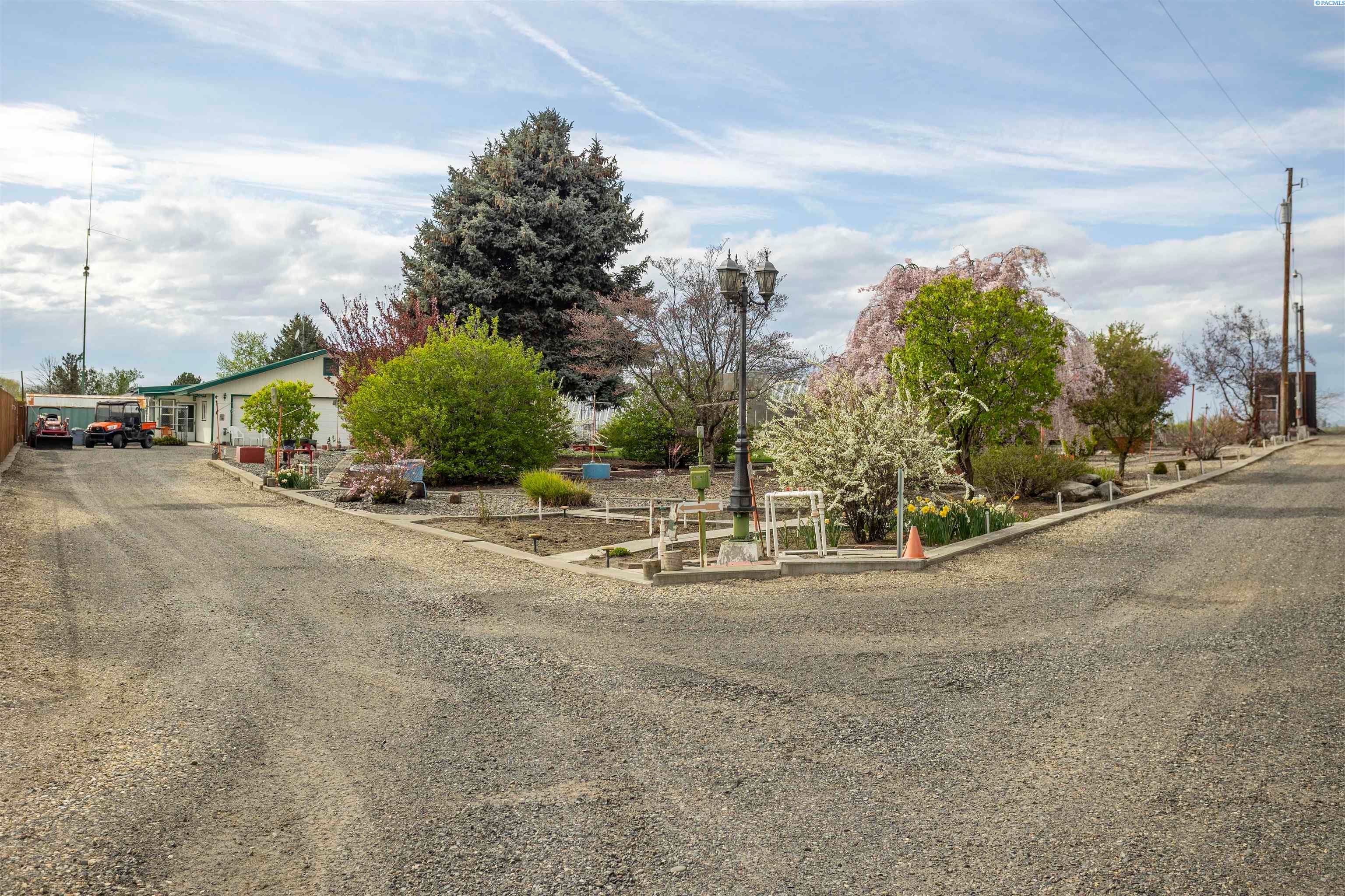 Granger, Washington, 98932, United States, 4 Bedrooms Bedrooms, ,1 BathroomBathrooms,Residential,For Sale,1975233