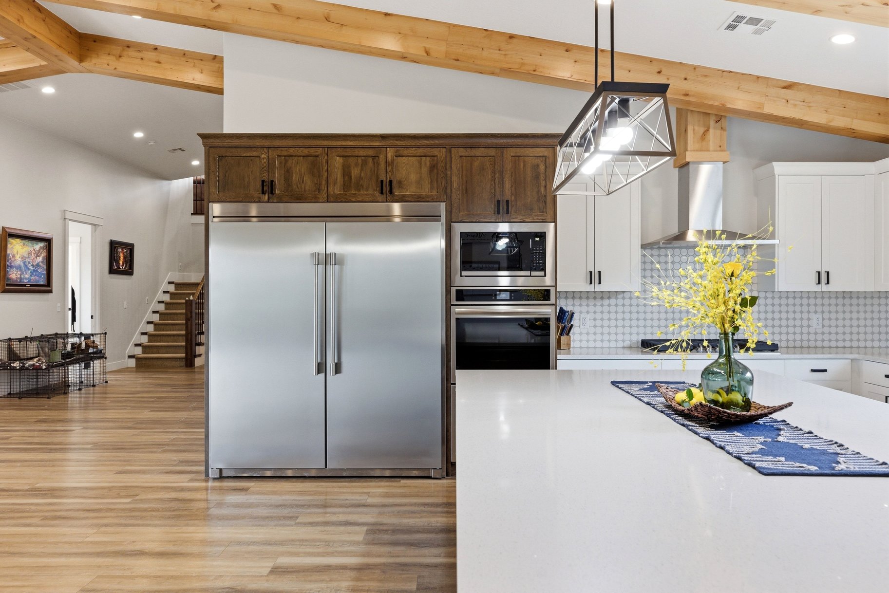  5 Acres • Two Homes In One • Horse Property With Flexible Living Options - 物件實景