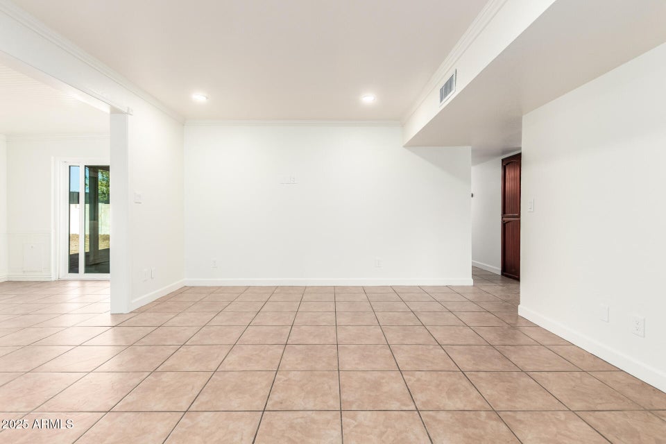 Mesa, Arizona, 85203, United States, 4 Bedrooms Bedrooms, ,3 BathroomsBathrooms,Residential,For Sale,2001471