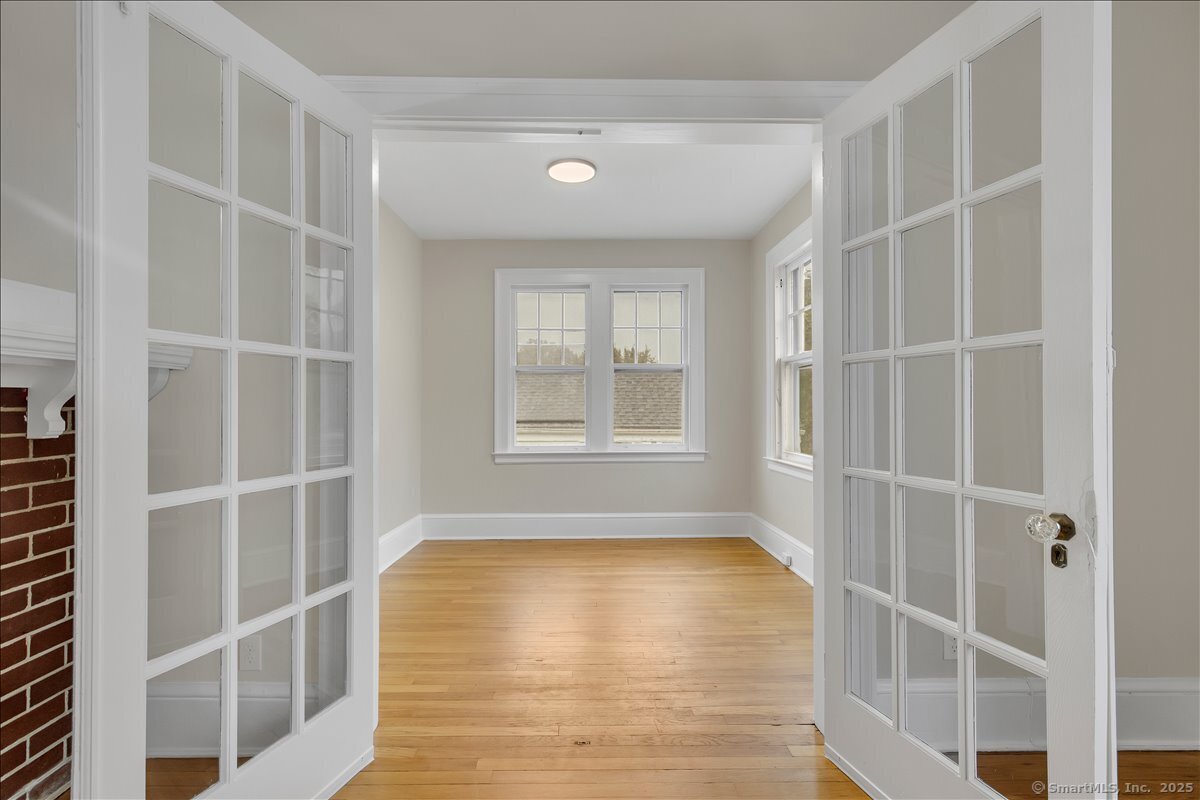 Wethersfield, Connecticut, 06109, United States, 6 Bedrooms Bedrooms, ,3 BathroomsBathrooms,Residential,For Sale,2007833