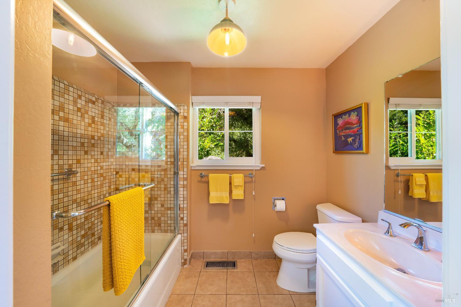 Santa Rosa, California, 95404, United States, 5 Bedrooms Bedrooms, ,4 BathroomsBathrooms,Residential,For Sale,1982692