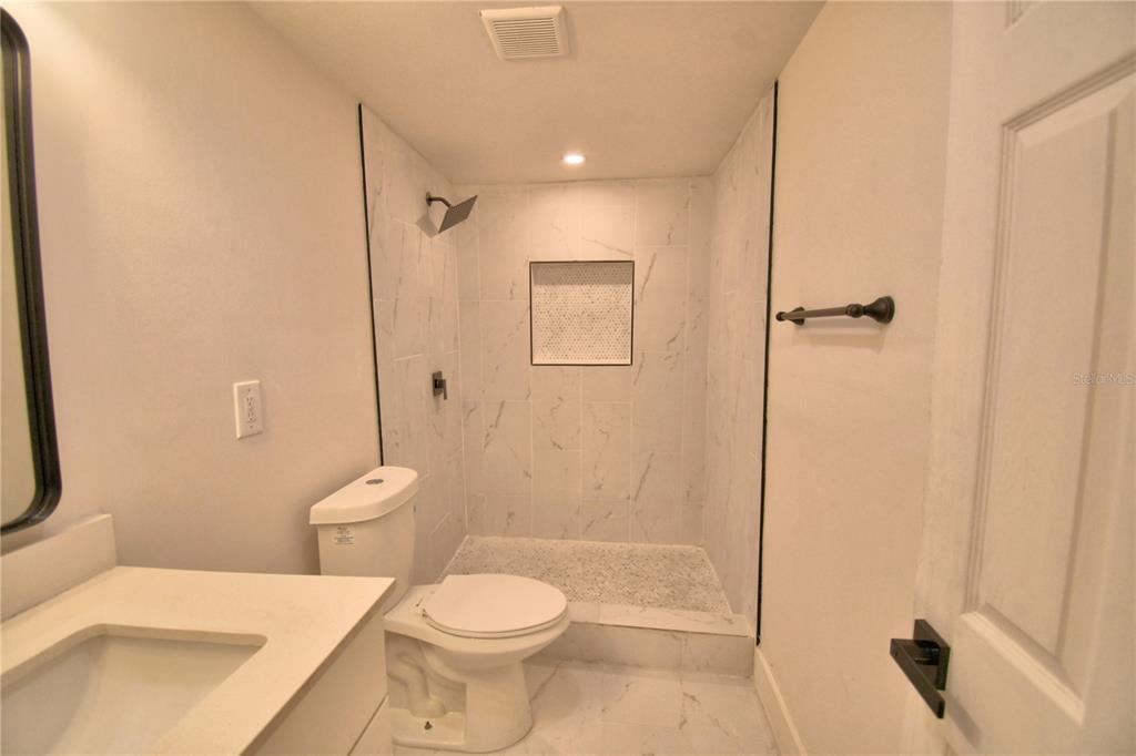 Winter Haven, Florida, 33881, United States, 9 Bedrooms Bedrooms, ,7 BathroomsBathrooms,Residential,For Sale,2003351