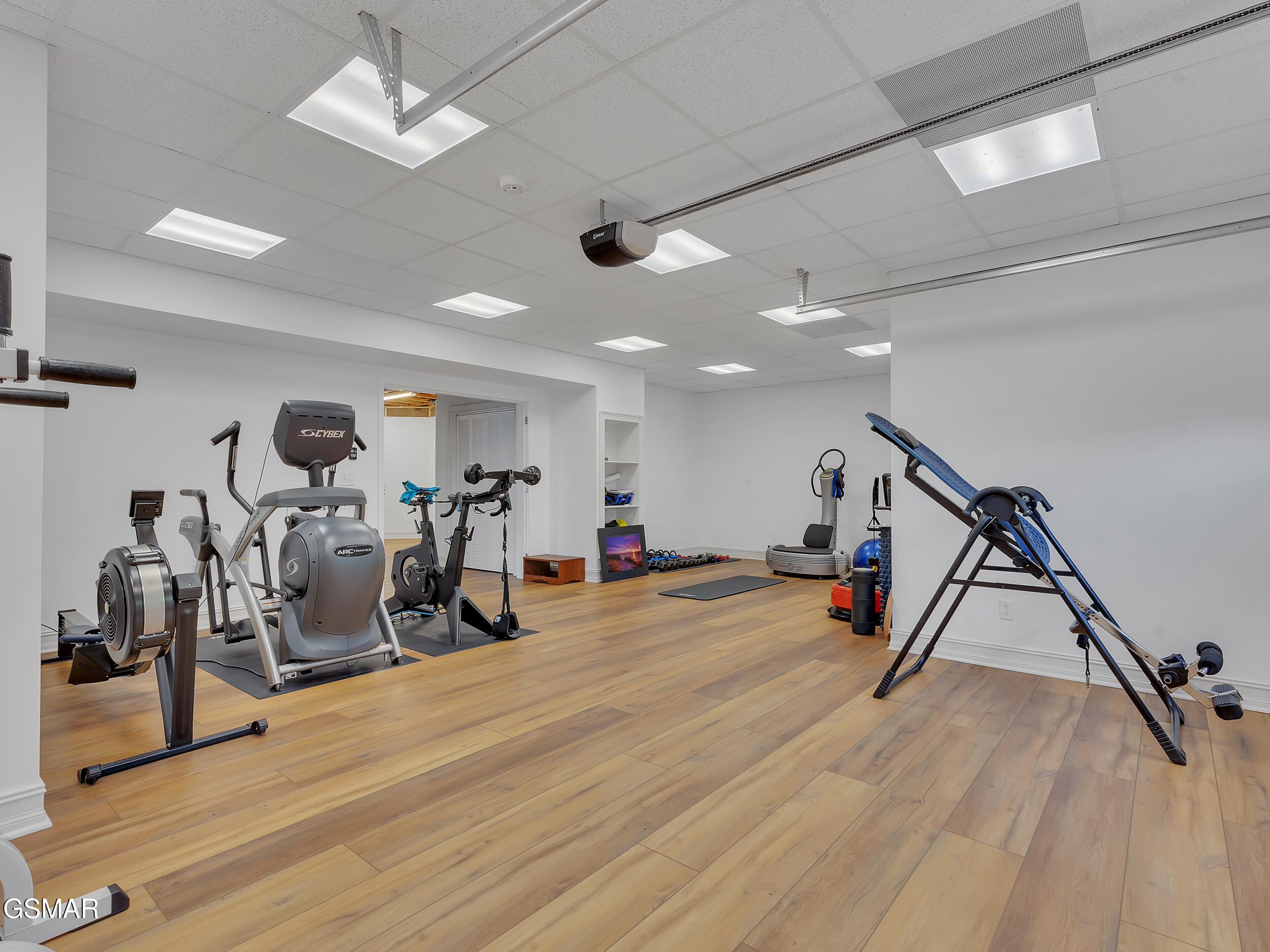 Mooresburg, Tennessee, 37811, United States, 3 Bedrooms Bedrooms, ,5 BathroomsBathrooms,Residential,For Sale,1974875