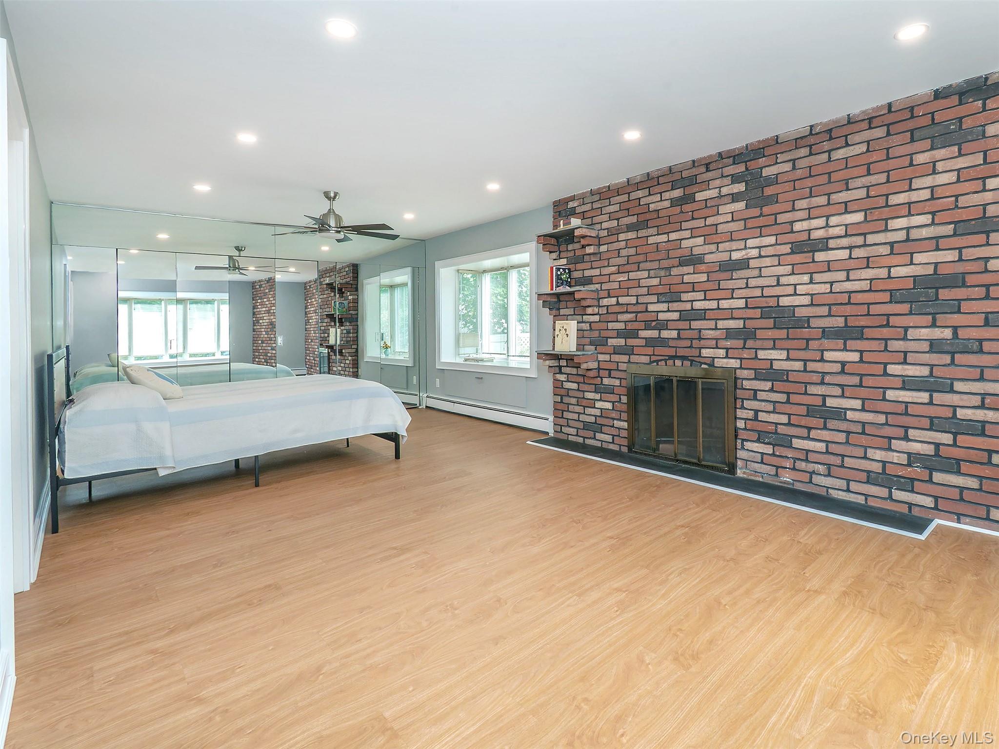  24 Downing Avenue, Sea Cliff, NY, 11579 - 物件實景