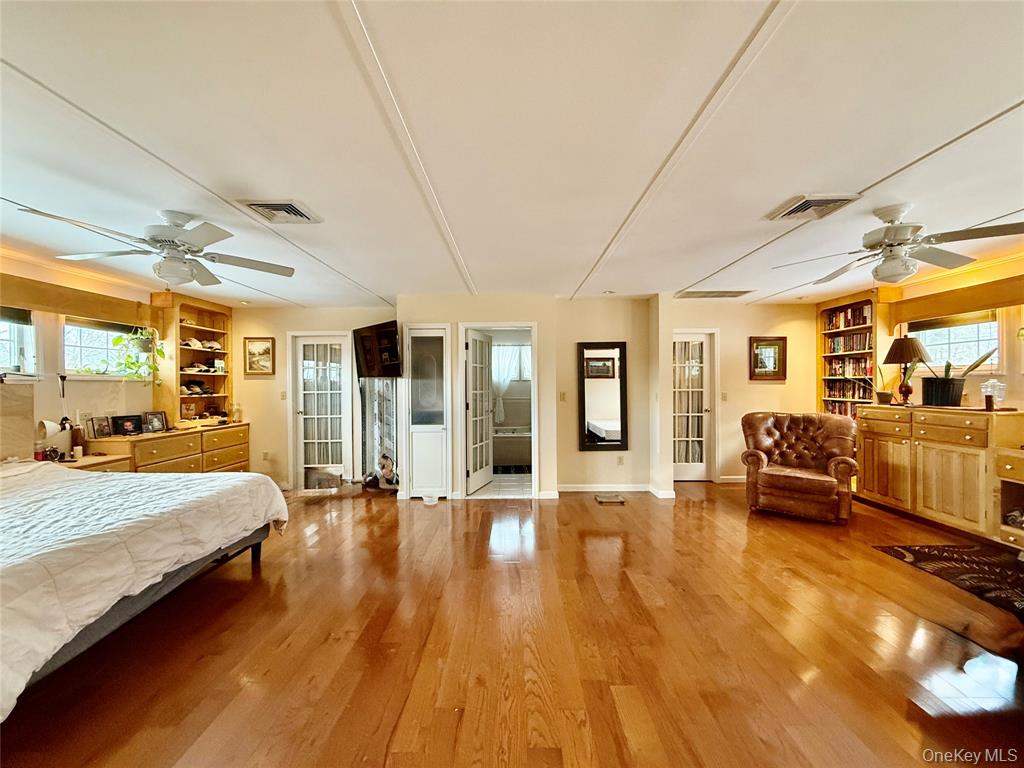 salt Point, New York, 12578, United States, 5 Bedrooms Bedrooms, ,5 BathroomsBathrooms,Residential,For Sale,2005209