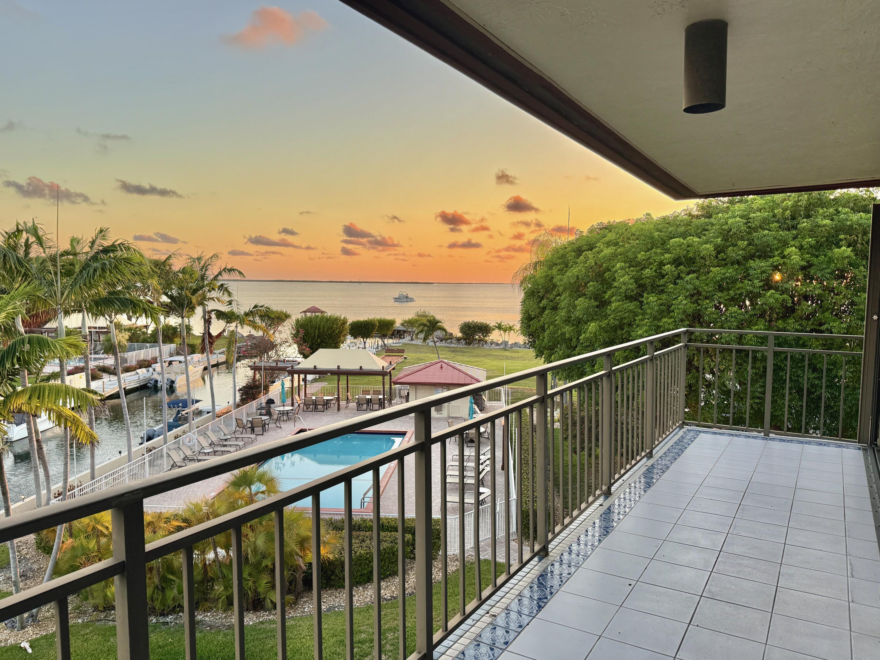 KEY LARGO, Florida, 33037, United States, 3 Bedrooms Bedrooms, ,2 BathroomsBathrooms,Residential,For Sale,1913329