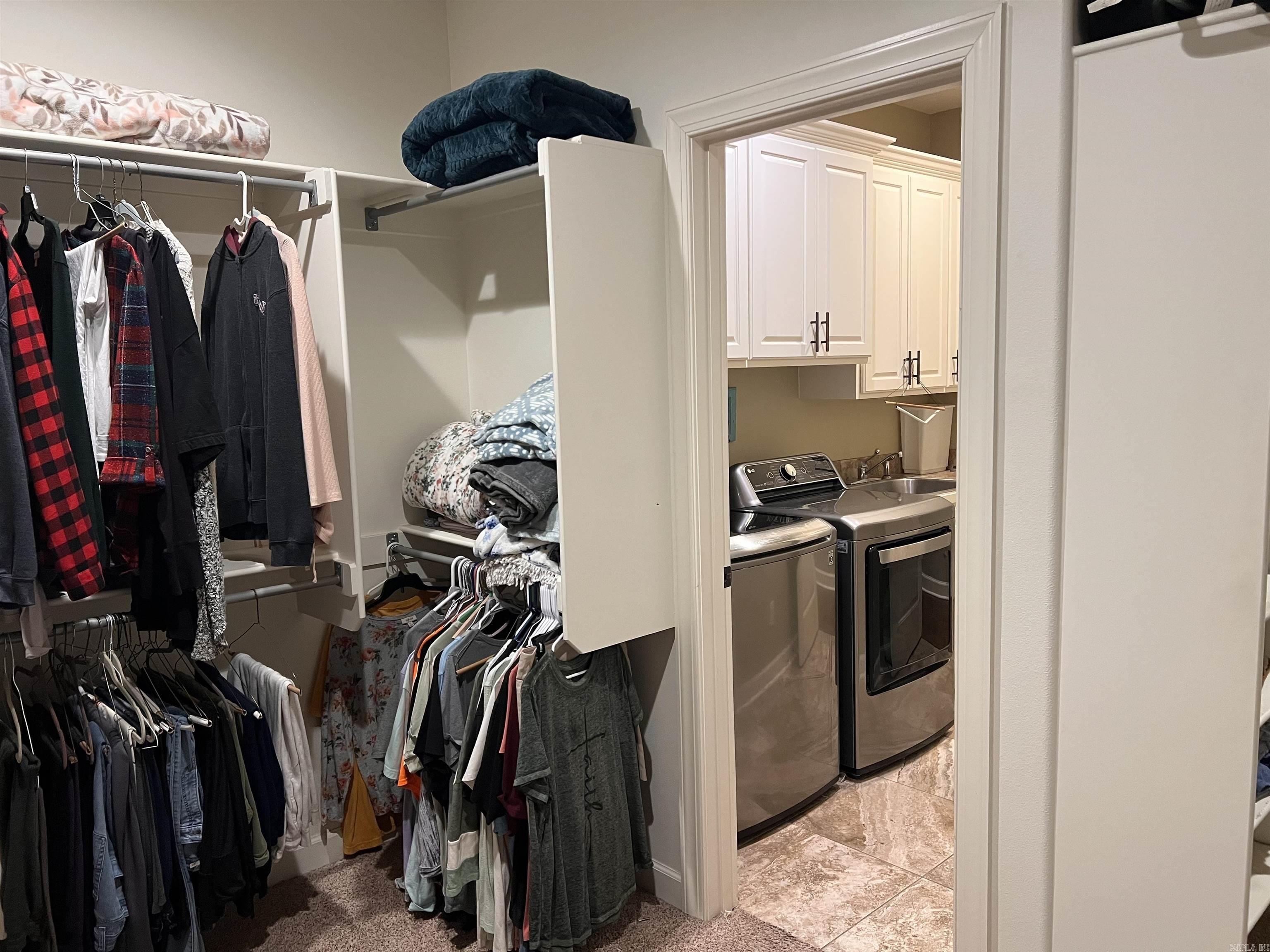 Hot Springs, Arkansas, 71913, United States, 3 Bedrooms Bedrooms, ,3 BathroomsBathrooms,Residential,For Sale,1976234