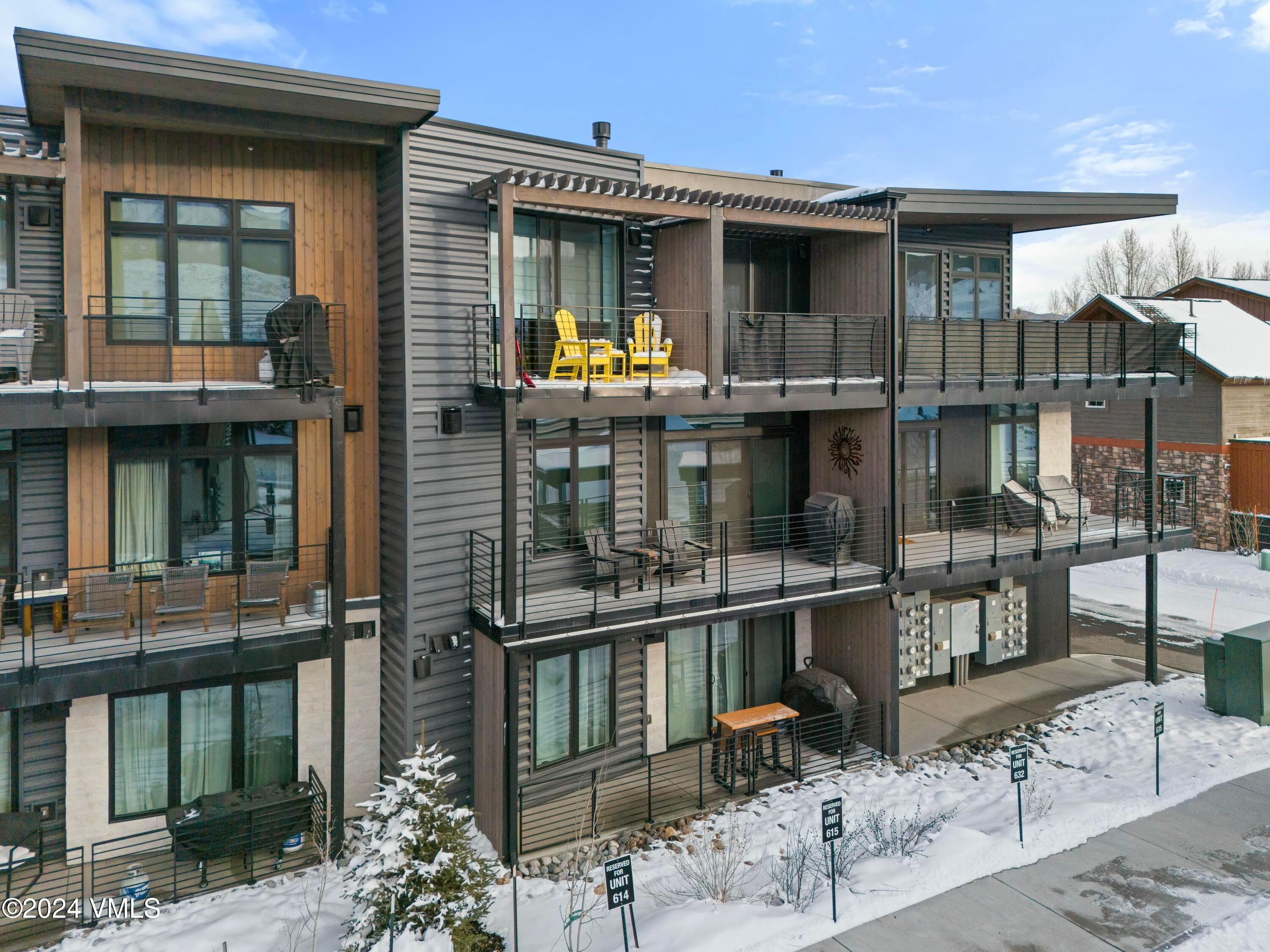 Silverthorne, Colorado, 80498, United States, 2 Bedrooms Bedrooms, ,2 BathroomsBathrooms,Residential,For Sale,1804638
