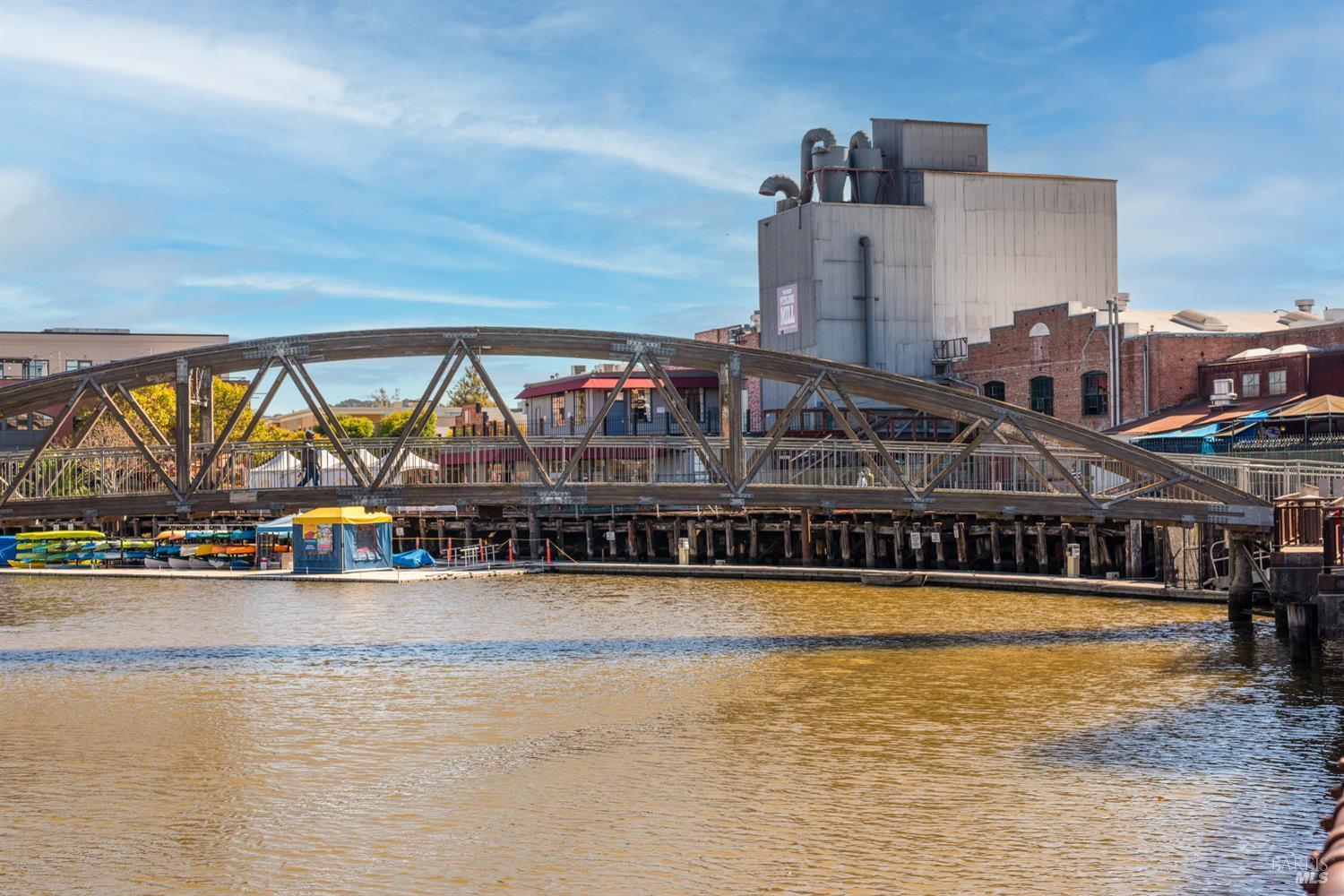 Petaluma, California, 94952, United States, ,Residential,For Sale,1992562