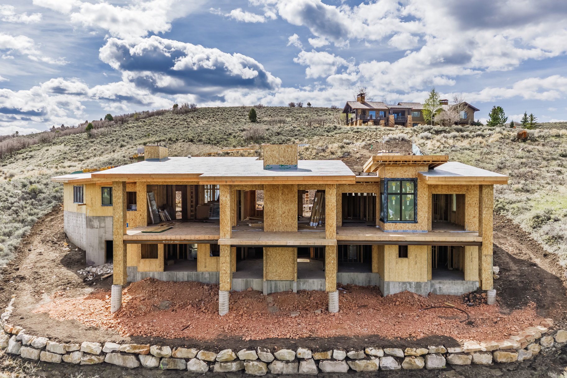  New Luxury Home on Tuhaye