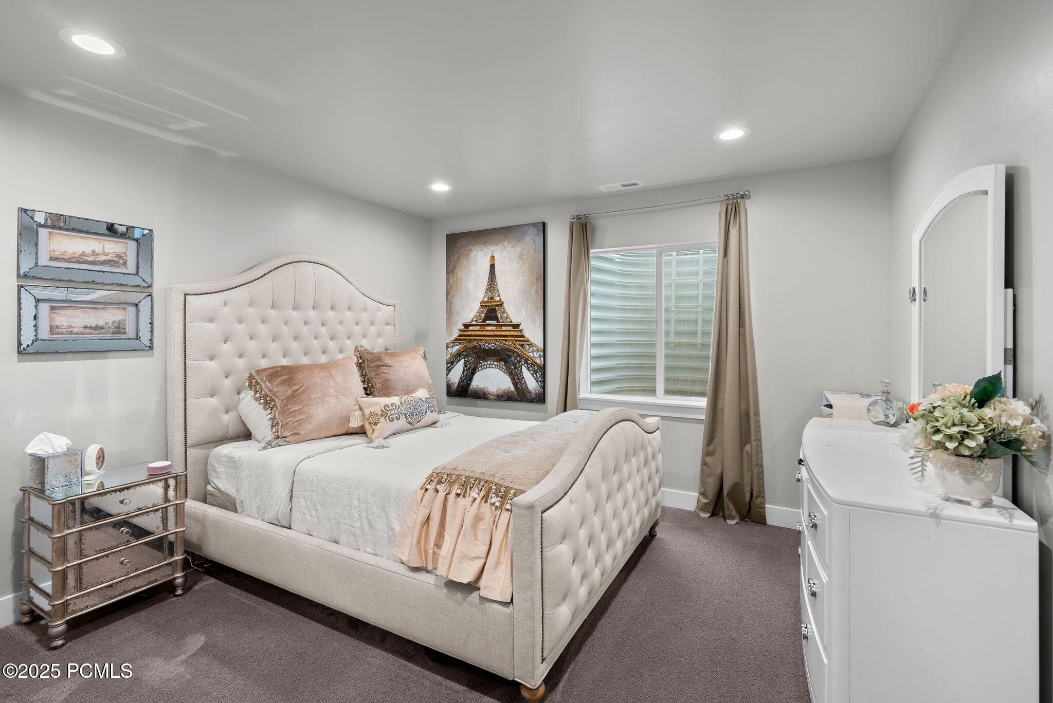 Heber City, Utah, 84032, United States, 6 Bedrooms Bedrooms, ,2 BathroomsBathrooms,Residential,For Sale,1883022