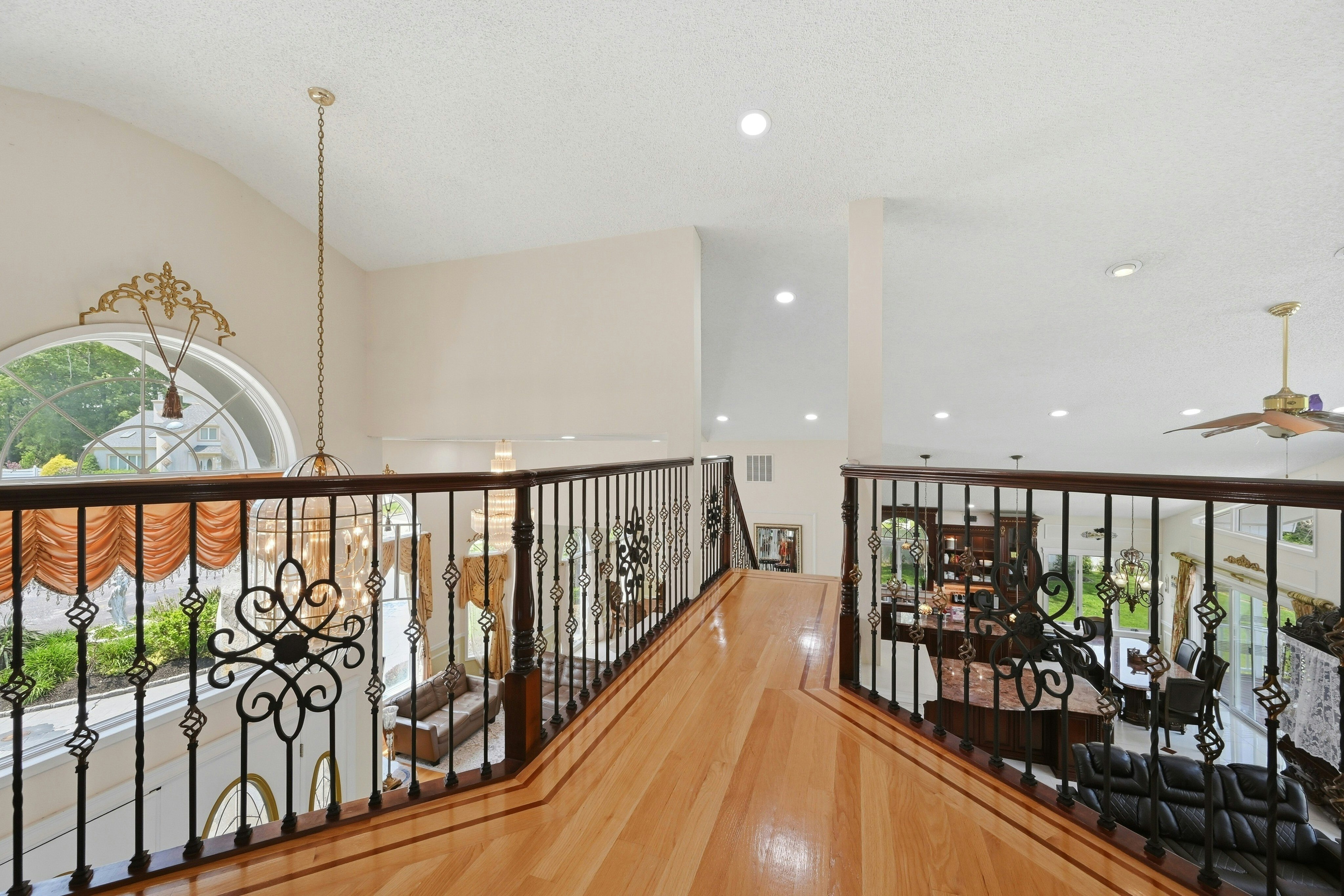  12 Phillips Lane, Lake Grove, NY, 11755 - 物件實景