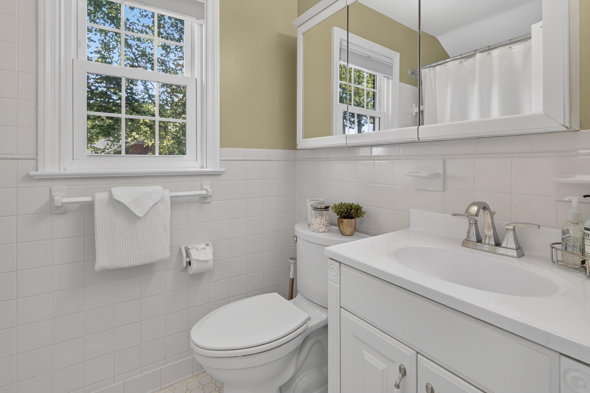  2631 Woodley Place, Falls Church, VA, 22046 - 物件實景