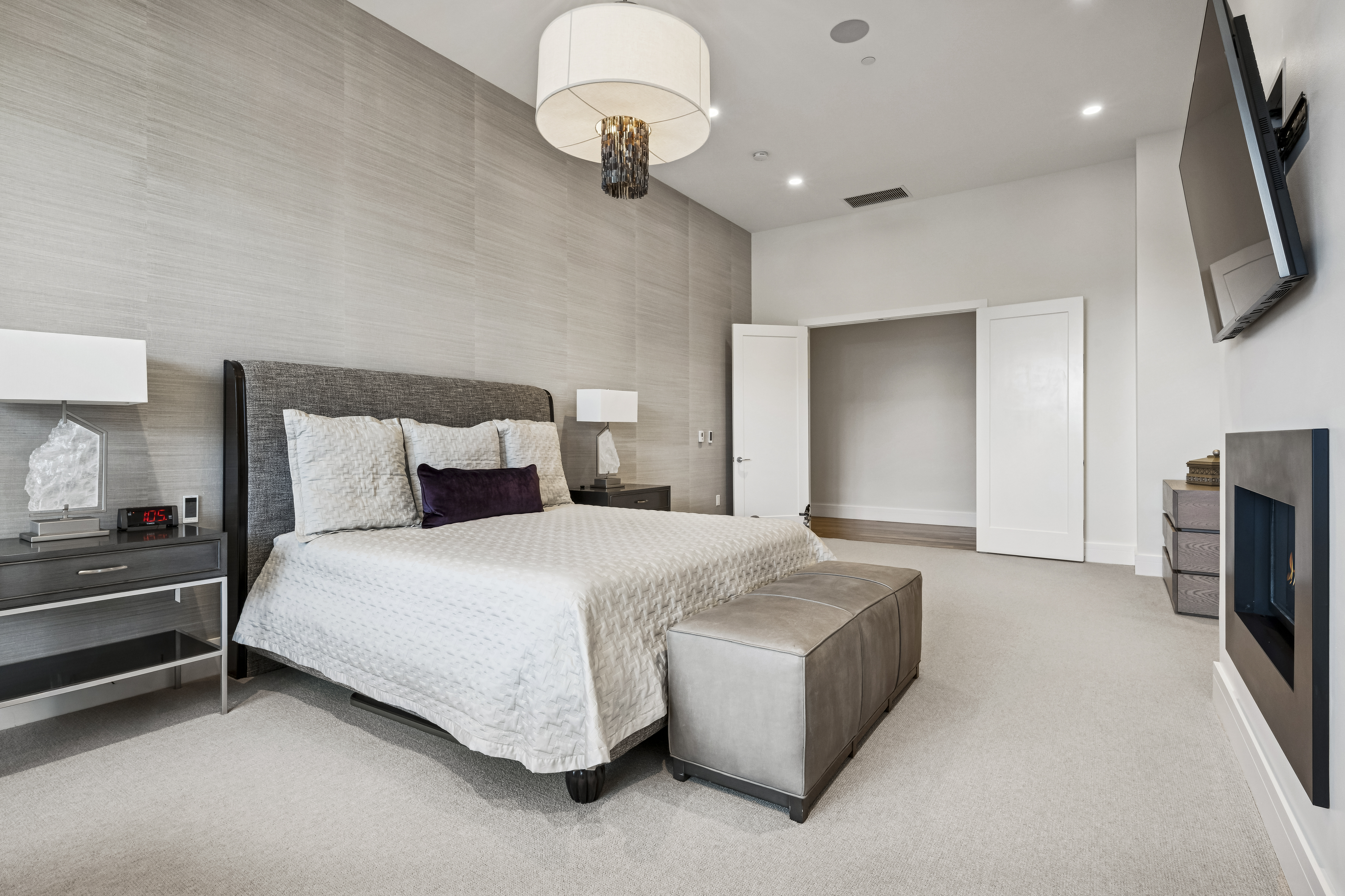  Open-concept floorplan designed for everyday living and large-scale entertaining - 物件實景