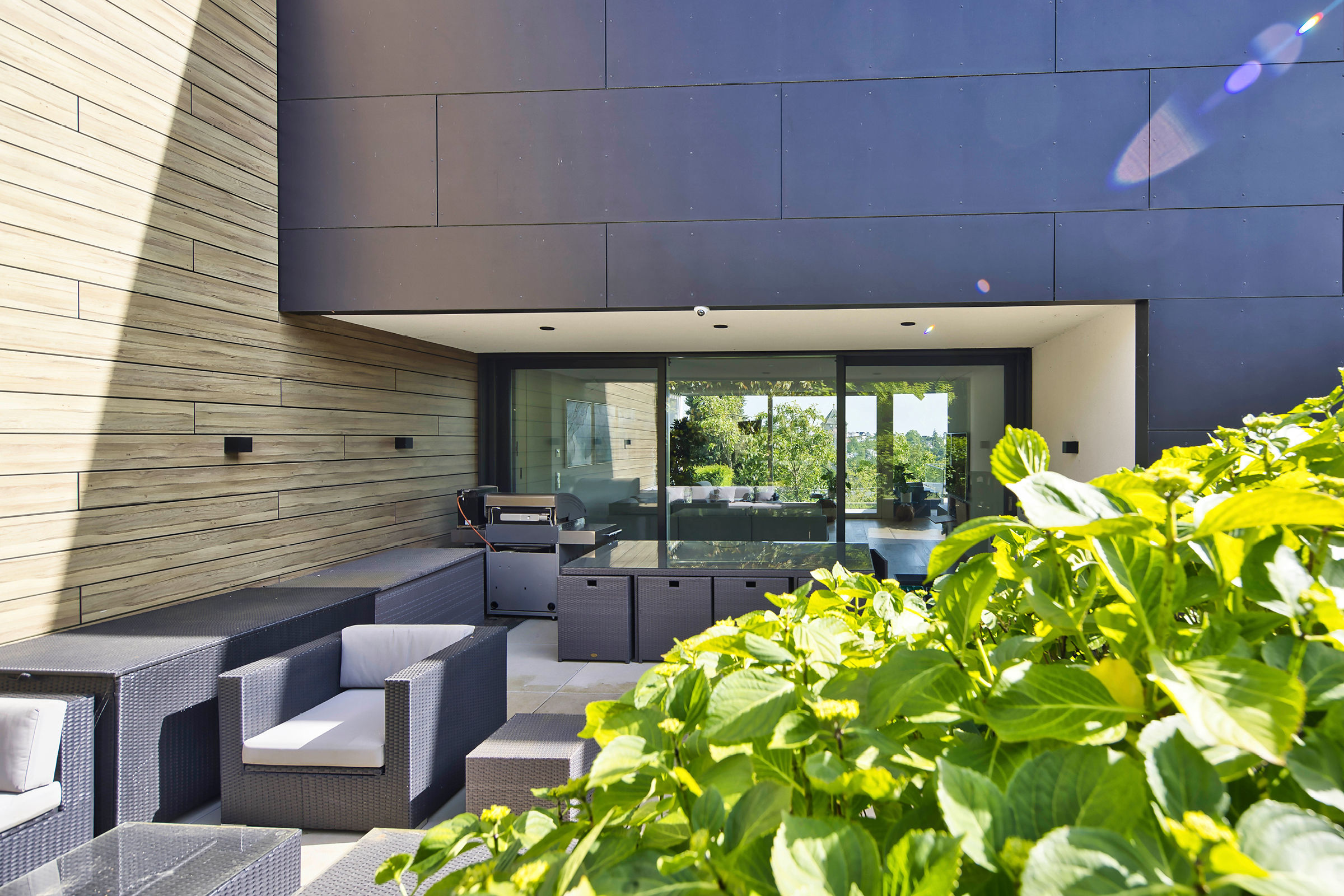  Architecture, Light, and Panoramic Views – A Modern Villa in a Prime Location - 物件實景