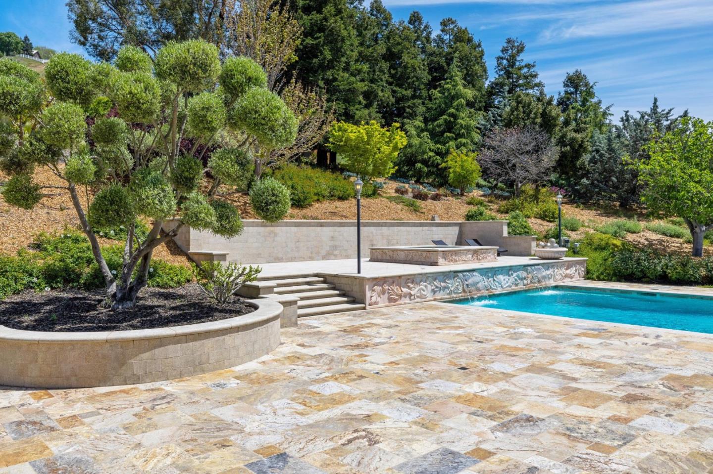 Gilroy, California, 95020, United States, 4 Bedrooms Bedrooms, ,4 BathroomsBathrooms,Residential,For Sale,1912112