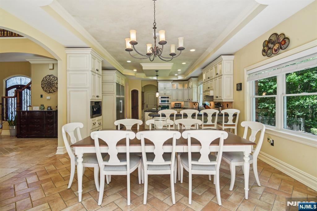 Oakland, New Jersey, 07436, United States, 5 Bedrooms Bedrooms, ,5 BathroomsBathrooms,Residential,For Sale,1907323