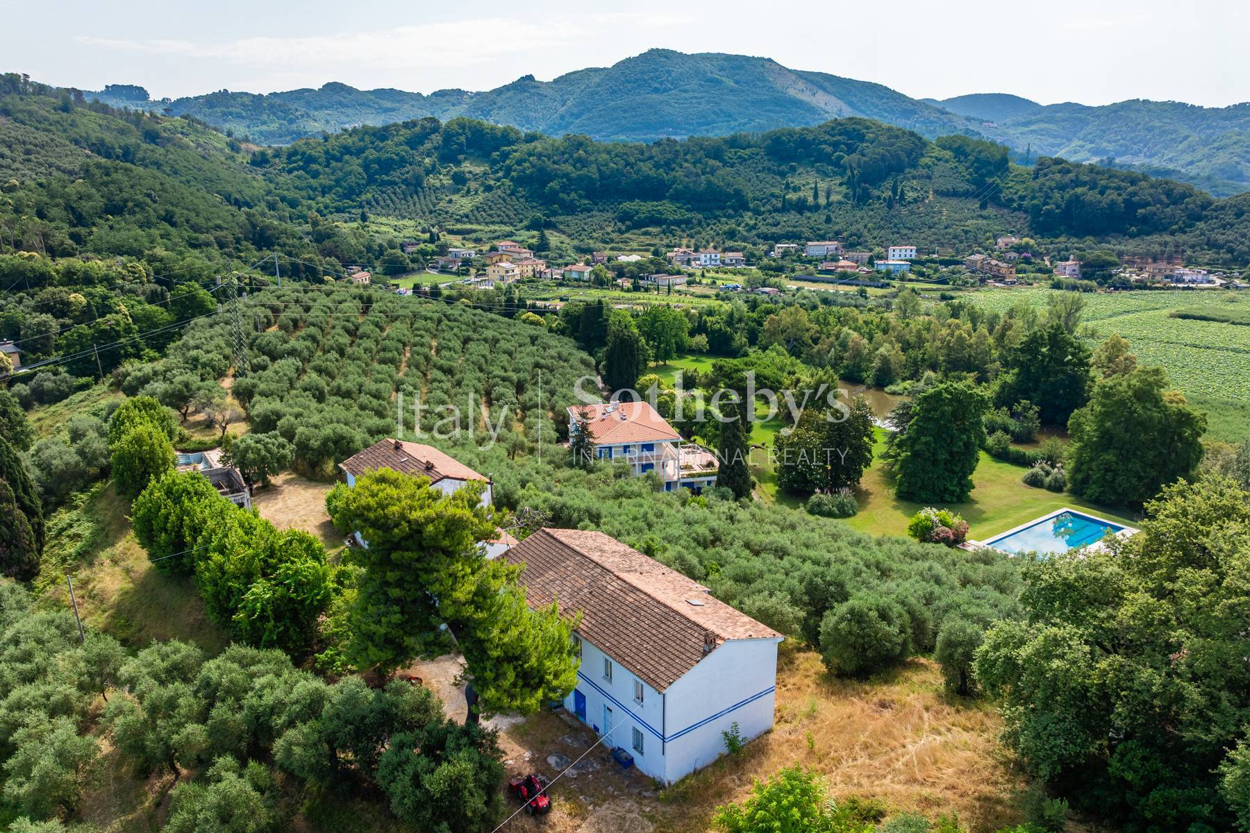  Elegant Tuscan Villa with pool, pond and dépandance - 物件實景
