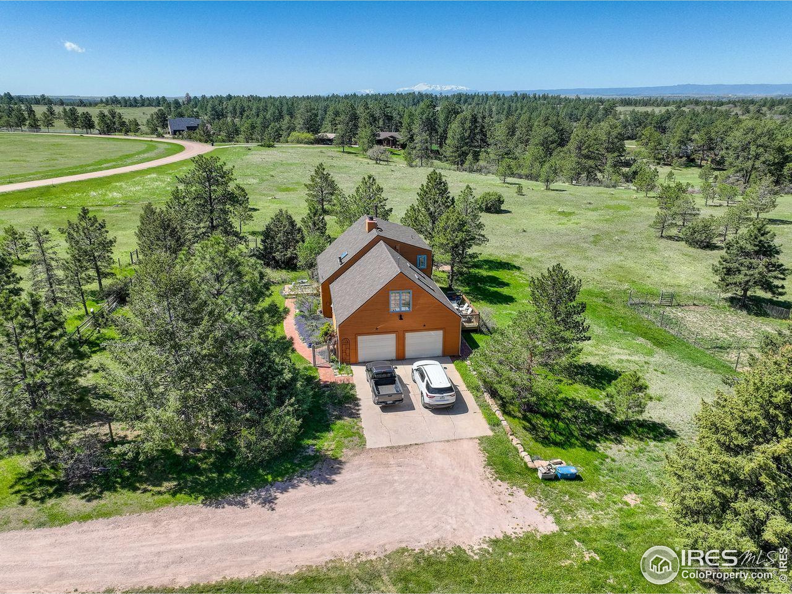 Franktown, Colorado, 80116, United States, 5 Bedrooms Bedrooms, ,2 BathroomsBathrooms,Residential,For Sale,1818789