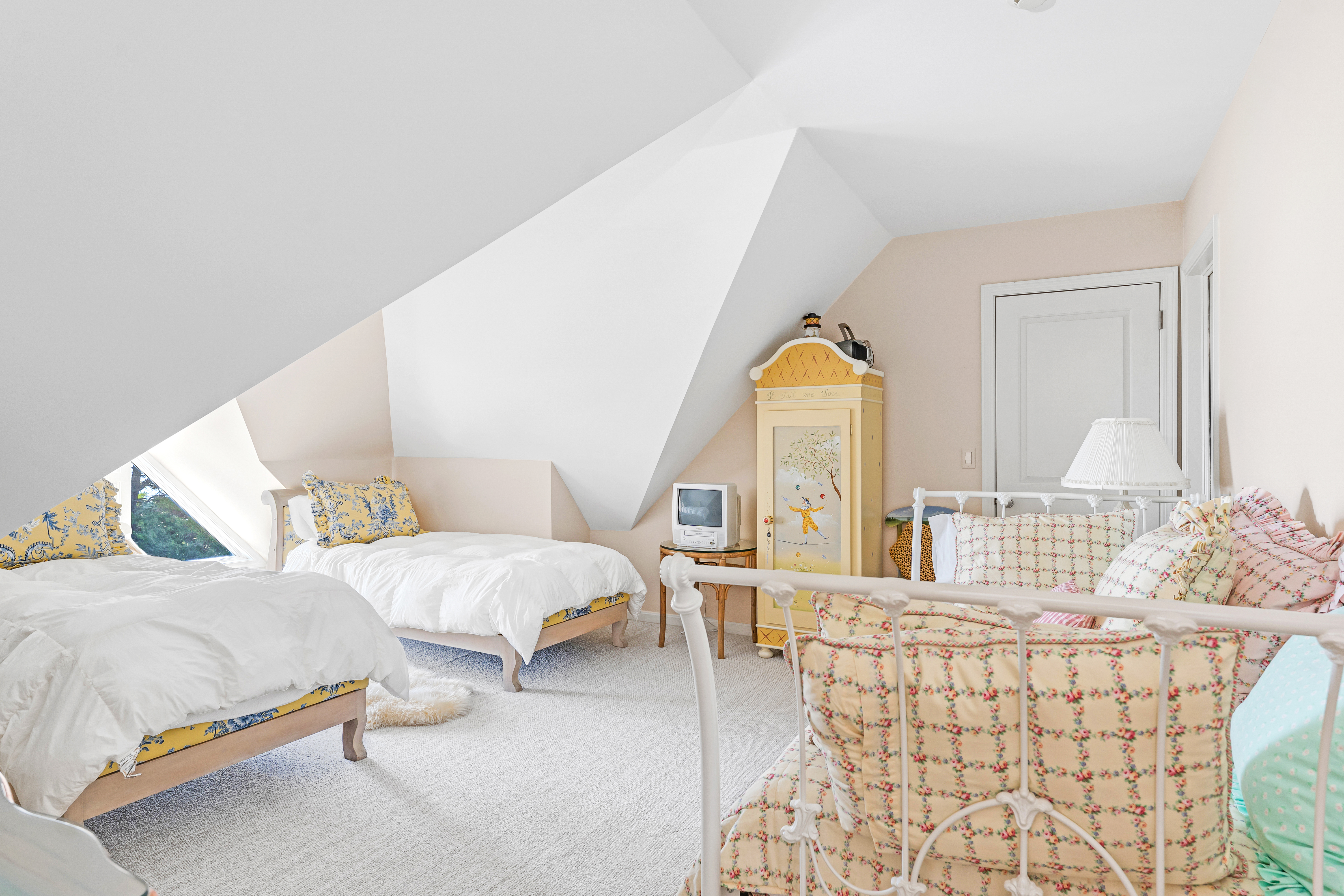  Indian Avenue - 物件實景