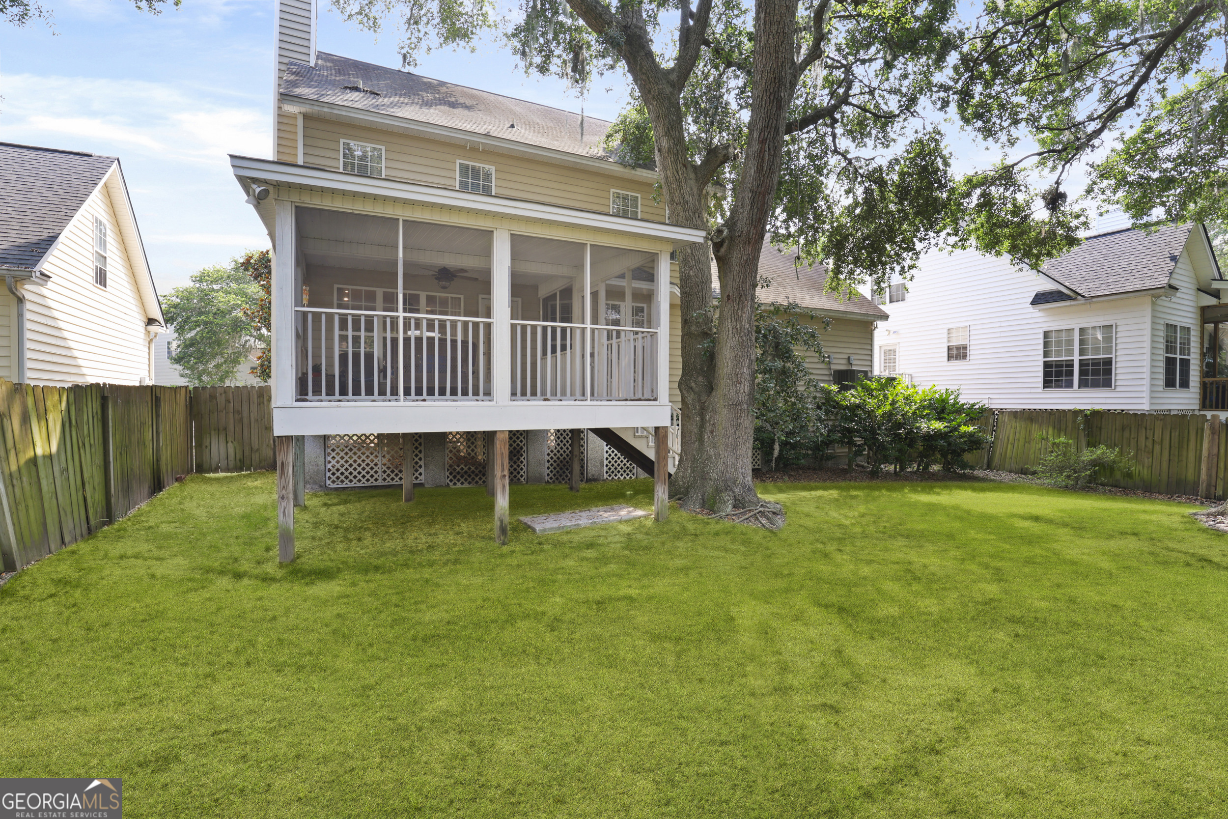 Savannah, Georgia, 31410, United States, 4 Bedrooms Bedrooms, ,3 BathroomsBathrooms,Residential,For Sale,1956542