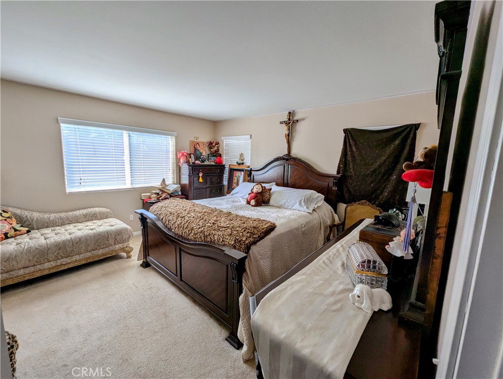 Sylmar, California, 91342, United States, 3 Bedrooms Bedrooms, ,3 BathroomsBathrooms,Residential,For Sale,1978804