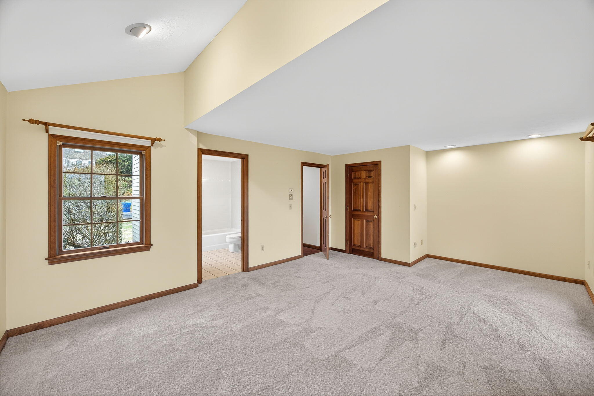  4 Earl Road - 物件實景