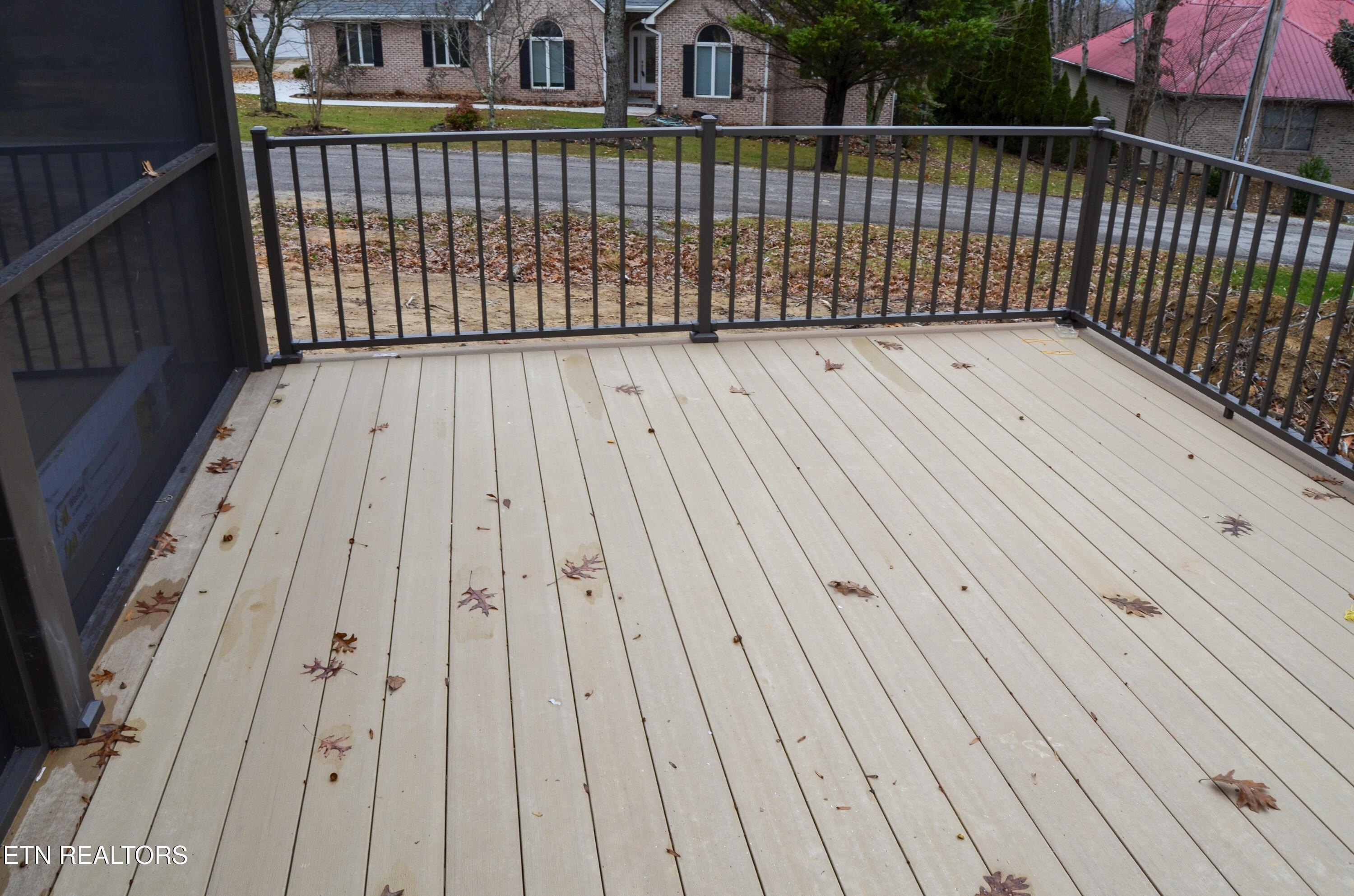 Crossville, Tennessee, 38558, United States, 3 Bedrooms Bedrooms, ,3 BathroomsBathrooms,Residential,For Sale,1998729