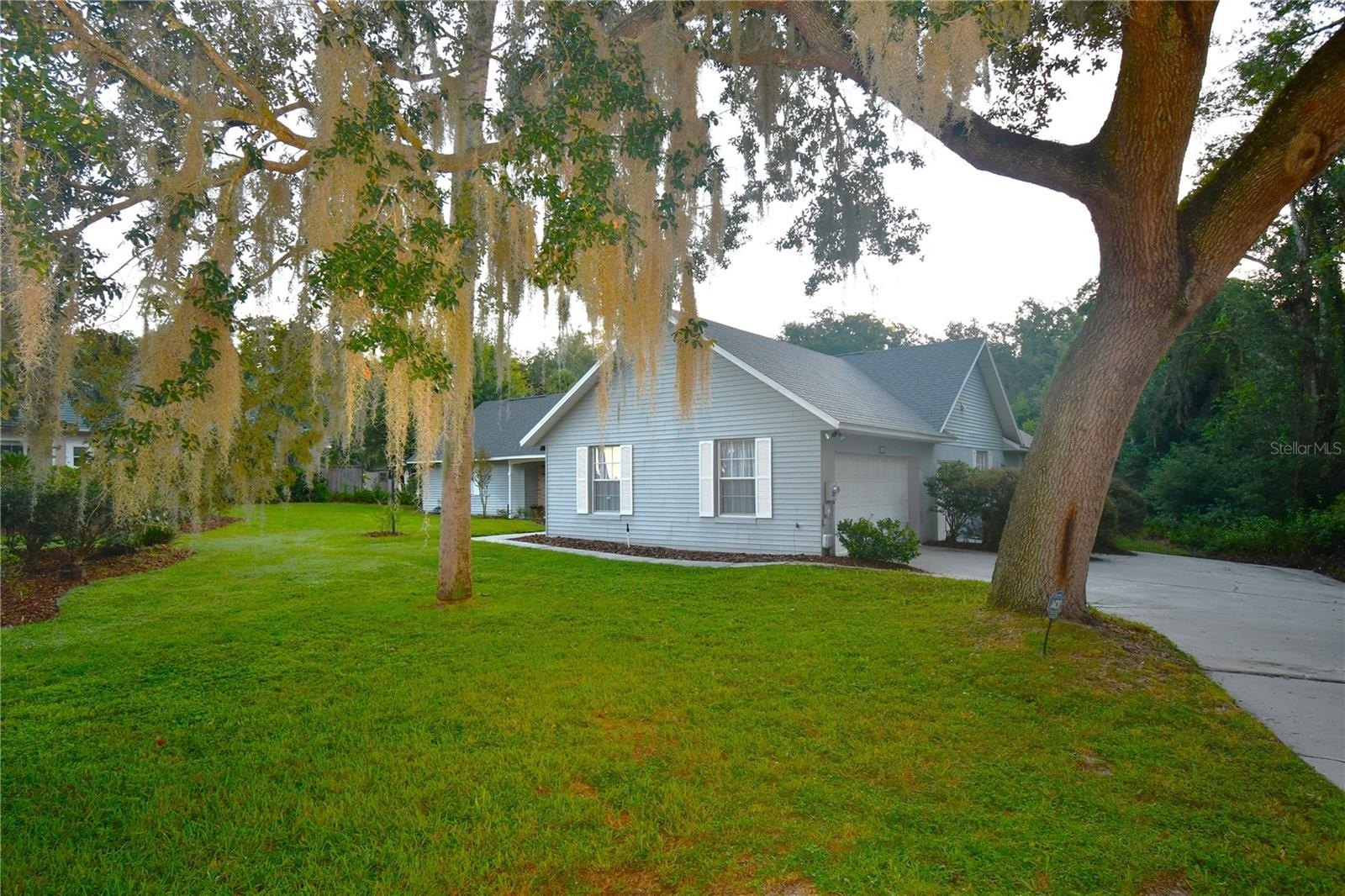 MOUNT DORA, Florida, 32757, United States, 3 Bedrooms Bedrooms, ,2 BathroomsBathrooms,Residential,For Sale,1975805