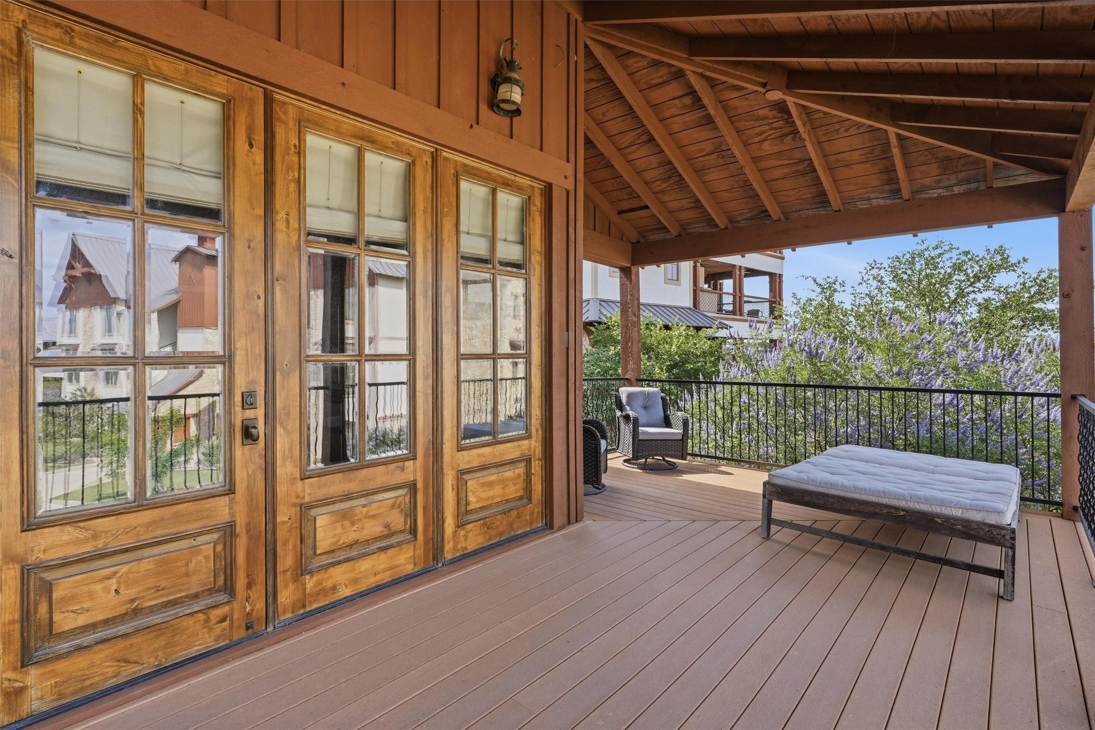 Graford, Texas, 76449, United States, 4 Bedrooms Bedrooms, ,5 BathroomsBathrooms,Residential,For Sale,2048320
