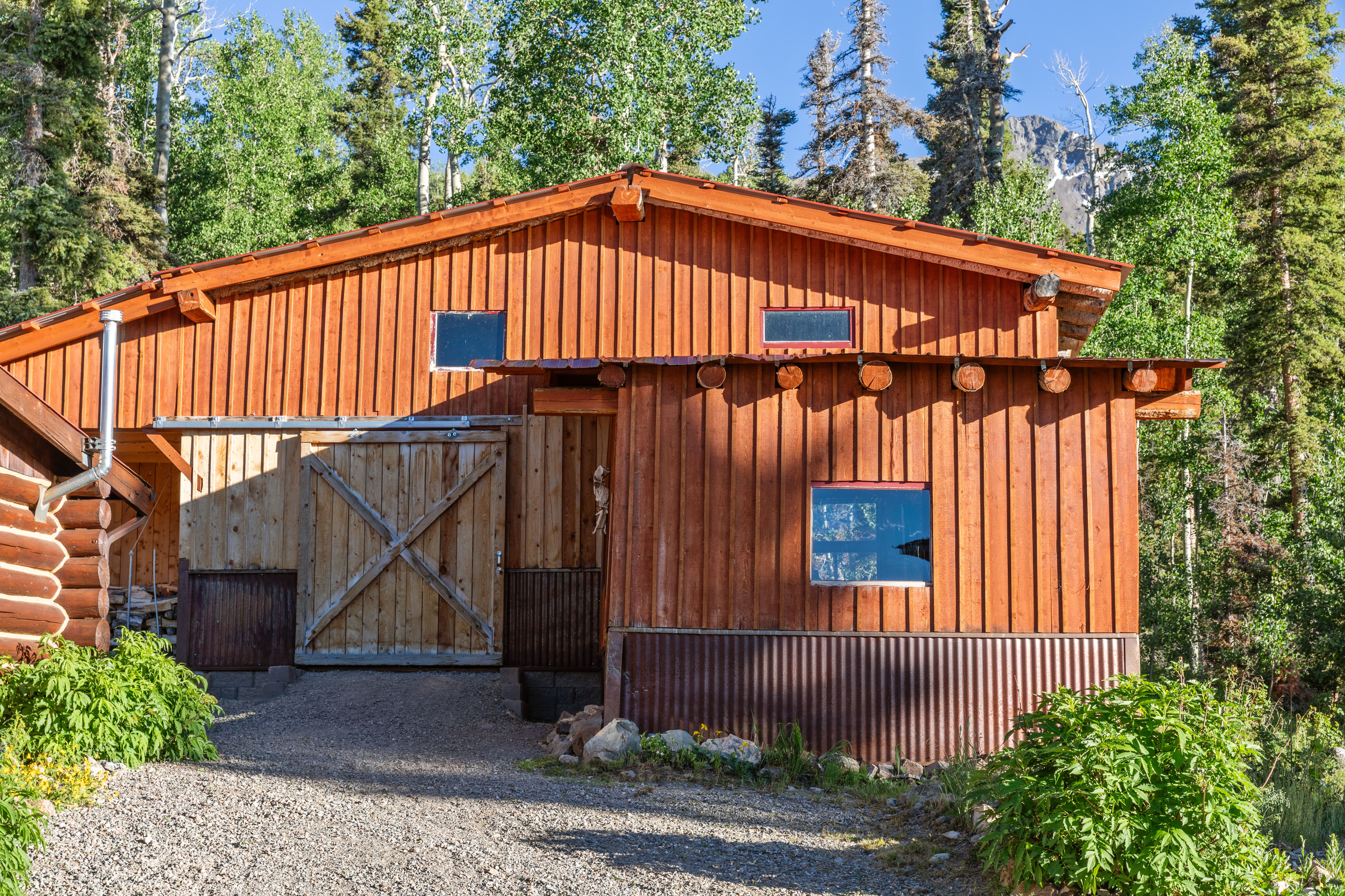  Off-Grid Mountain Retreat Bordering The National Forest - 物件實景