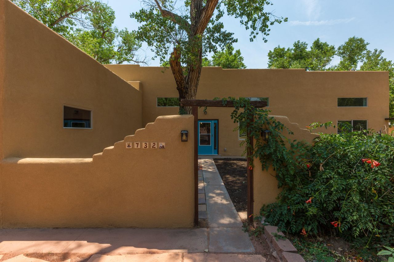 Albuquerque, New Mexico, 87114, United States, 3 Bedrooms Bedrooms, ,3 BathroomsBathrooms,Residential,For Sale,1897507