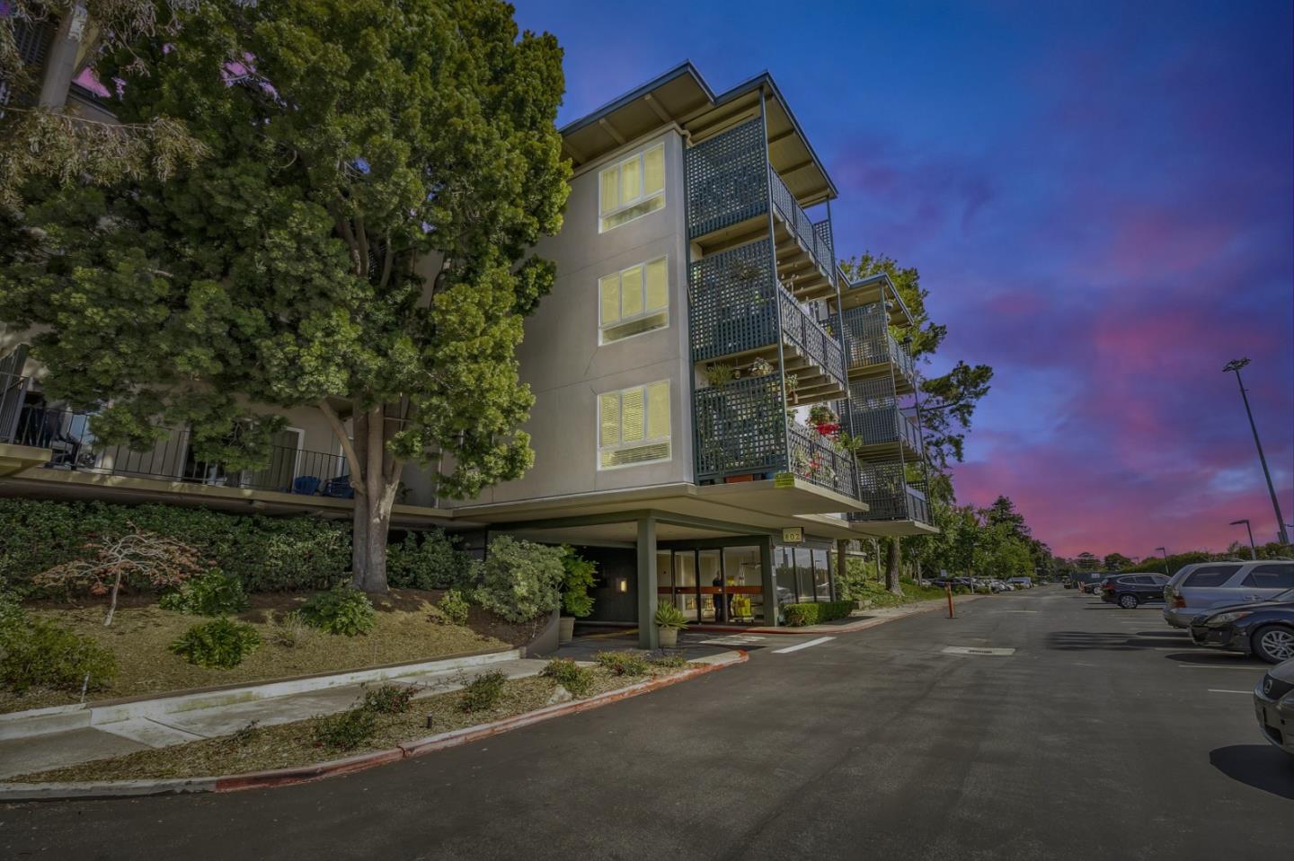 San Mateo, California, 94402, United States, 1 Bedroom Bedrooms, ,1 BathroomBathrooms,Residential,For Sale,1785203