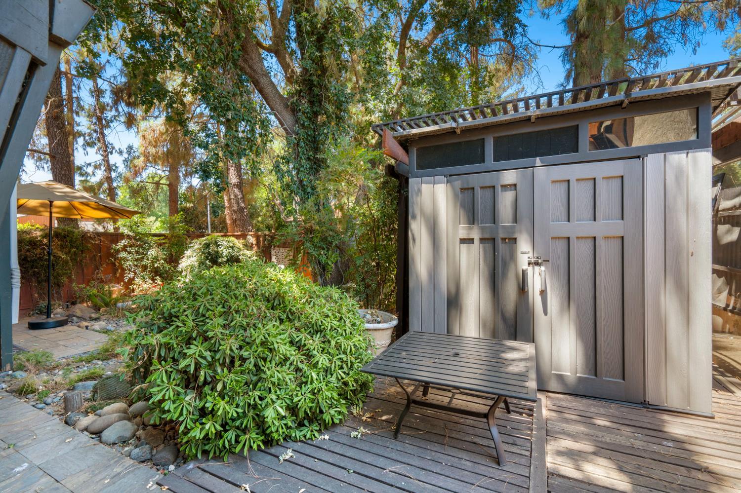 Davis, California, 95616, United States, 4 Bedrooms Bedrooms, ,5 BathroomsBathrooms,Residential,For Sale,1895381