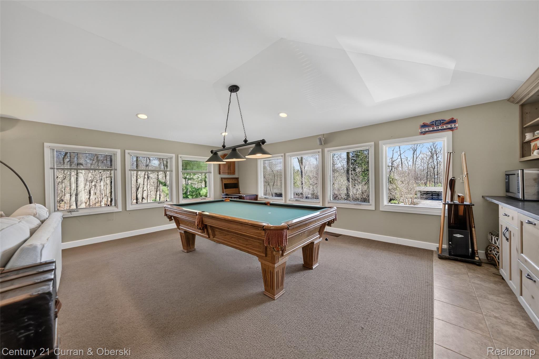 Bloomfield Hills, Michigan, 48301, United States, 4 Bedrooms Bedrooms, ,4 BathroomsBathrooms,Residential,For Sale,2035852