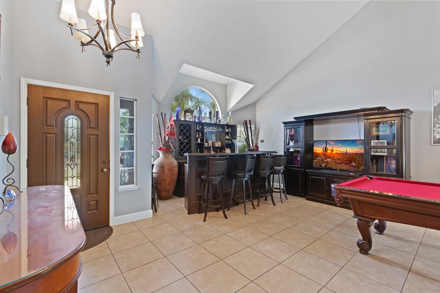 Tracy, California, 95376, United States, 5 Bedrooms Bedrooms, ,3 BathroomsBathrooms,Residential,For Sale,1931306