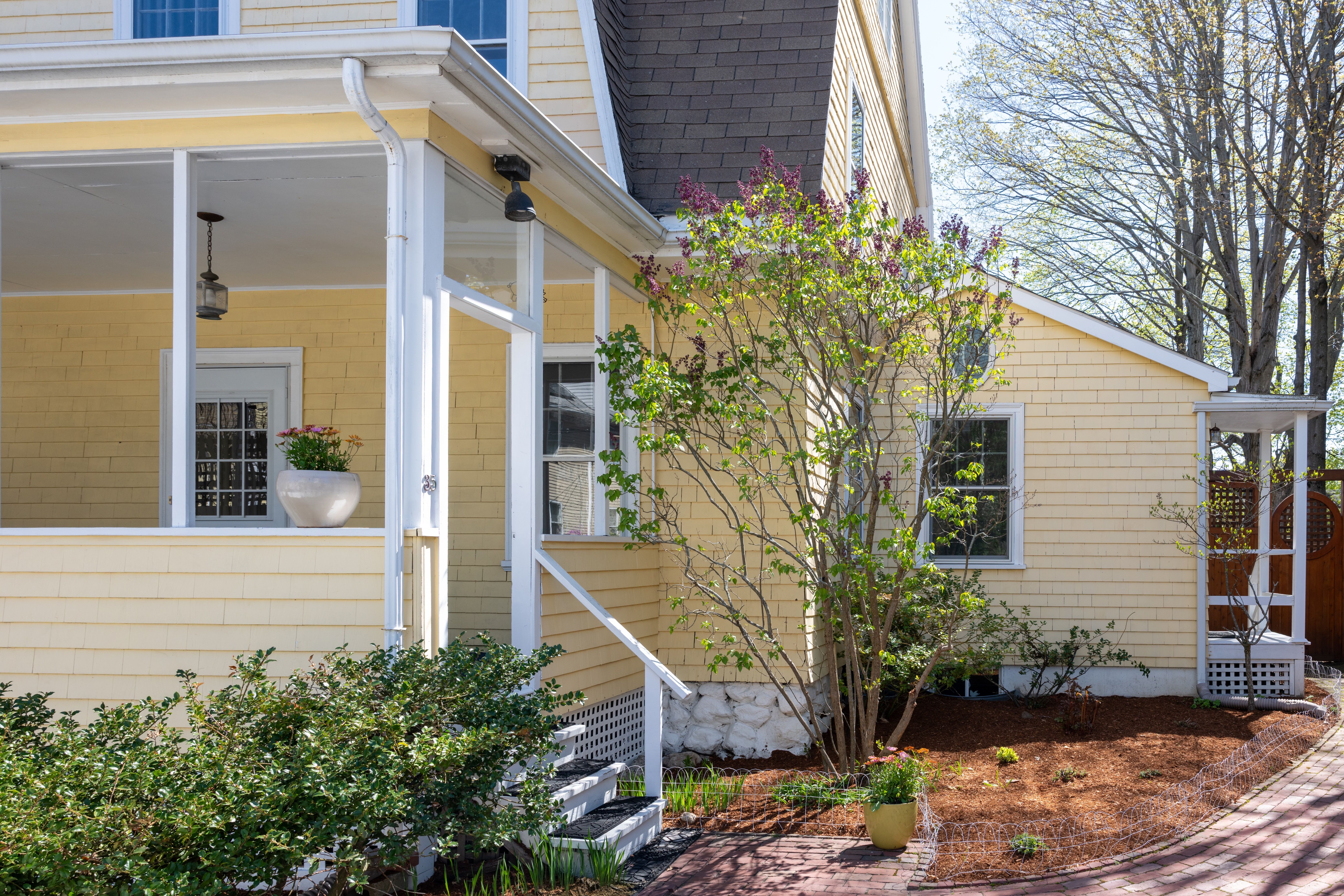  35 Falmouth Street, Belmont, MA, 02478 - 物件實景