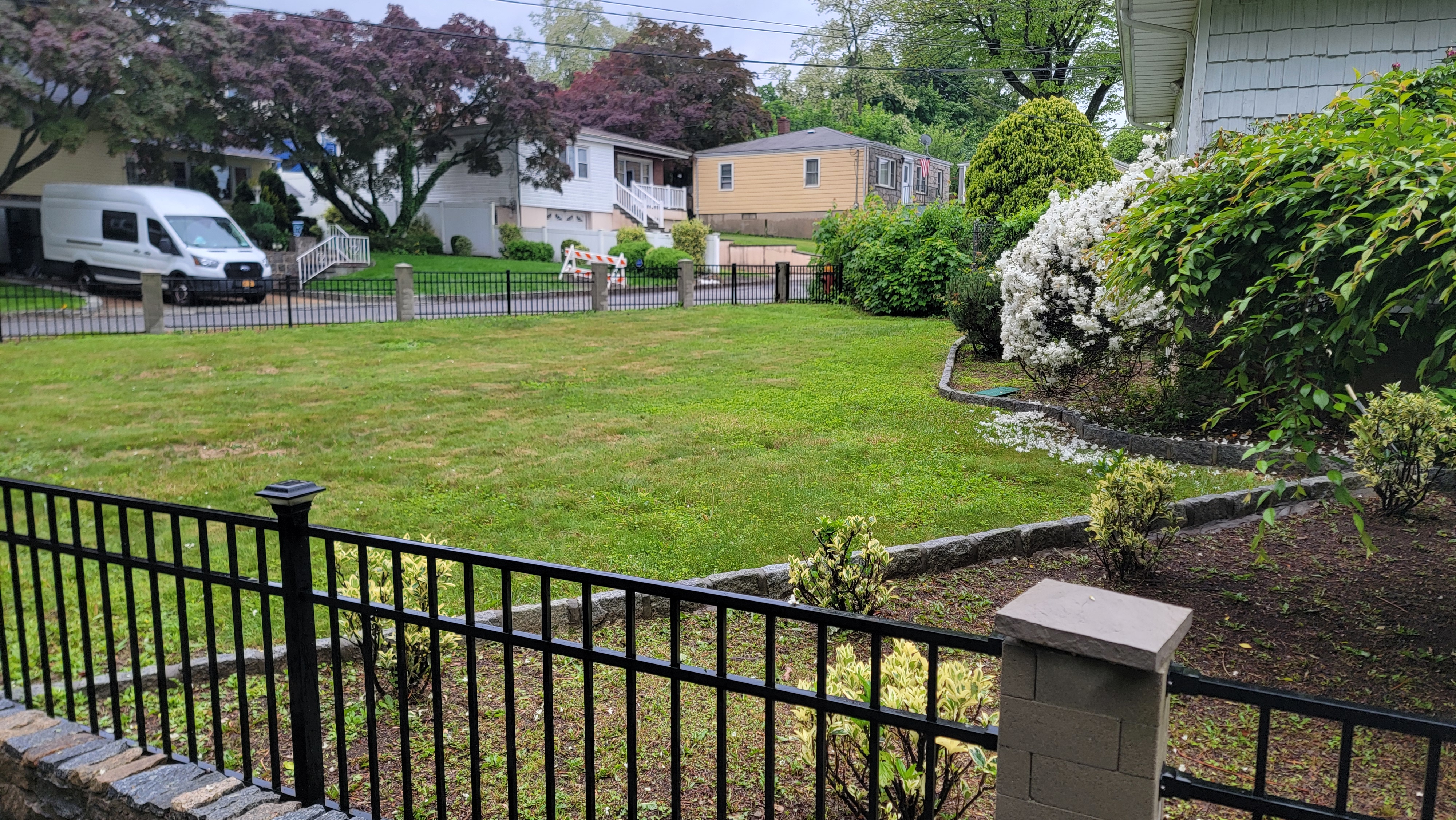 Yonkers, New York, 10710, United States, 3 Bedrooms Bedrooms, ,3 BathroomsBathrooms,Residential,For Sale,1978915