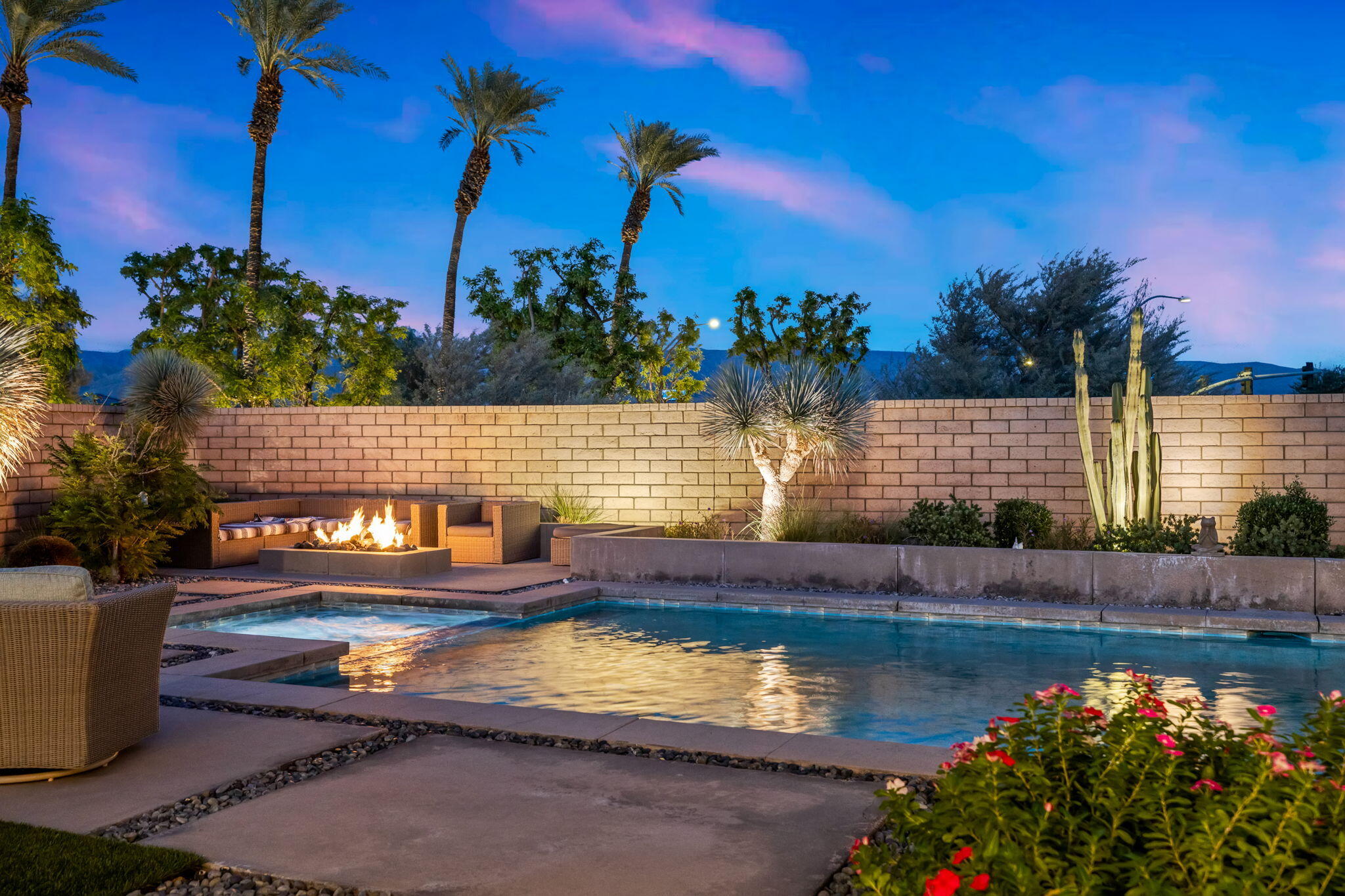 La Quinta, California, 92253, United States, 5 Bedrooms Bedrooms, ,3 BathroomsBathrooms,Residential,For Sale,1998389