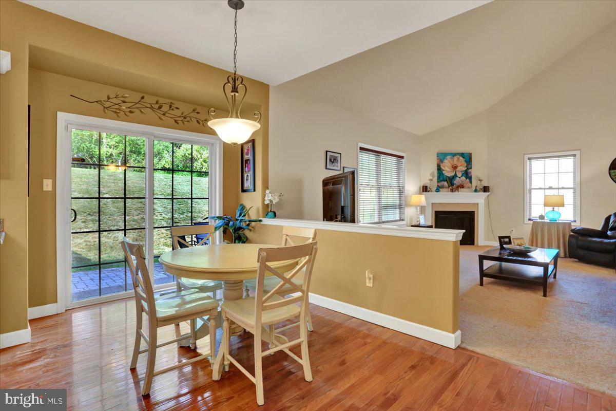 Reading, Pennsylvania, 19606, United States, 4 Bedrooms Bedrooms, ,4 BathroomsBathrooms,Residential,For Sale,1947941