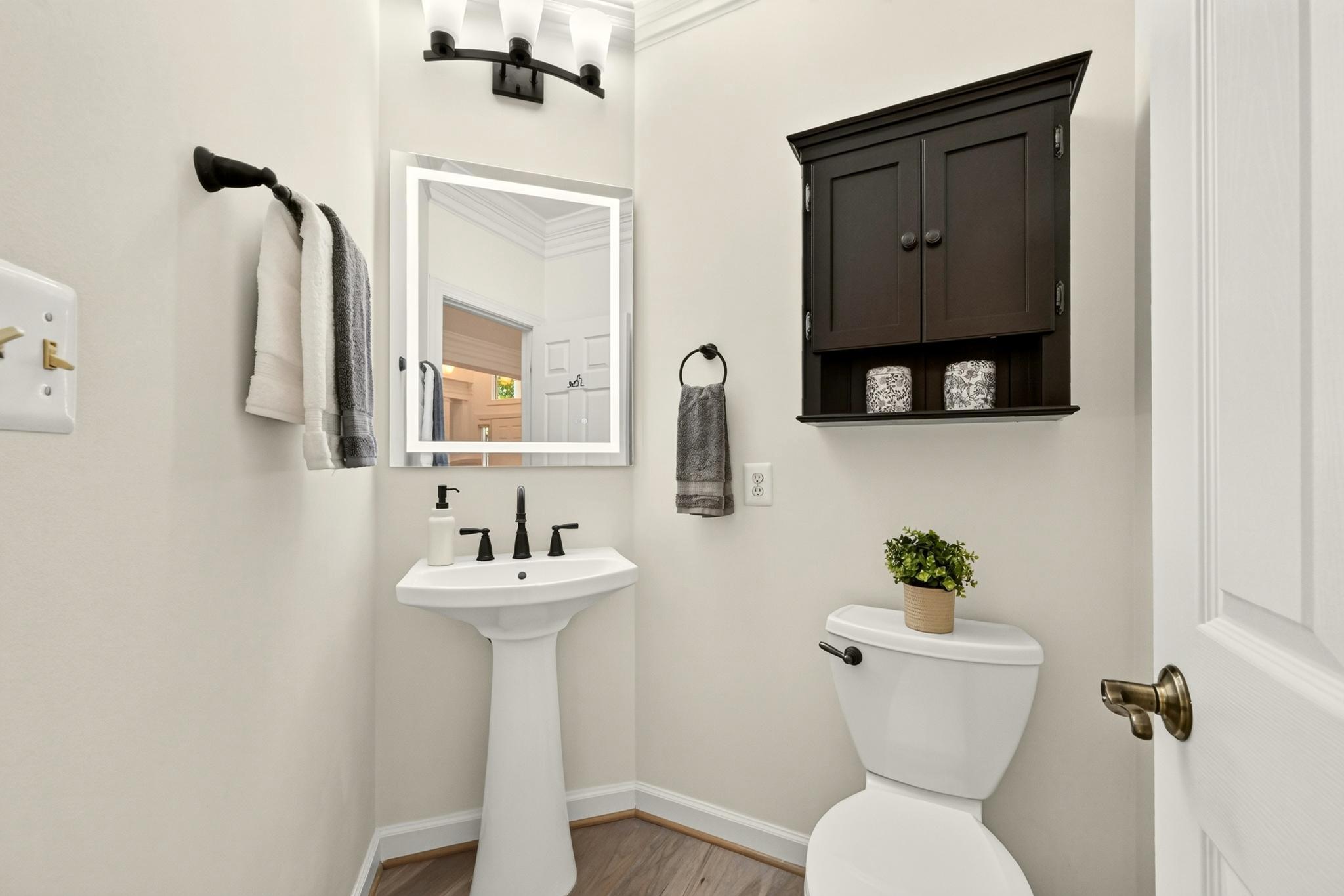  3860 Farrcroft Drive, Fairfax, VA, 22030 - 物件實景