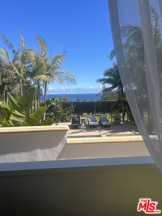 Malibu, California, 90265, United States, 8 Bedrooms Bedrooms, ,9 BathroomsBathrooms,Residential,For Sale,1989186