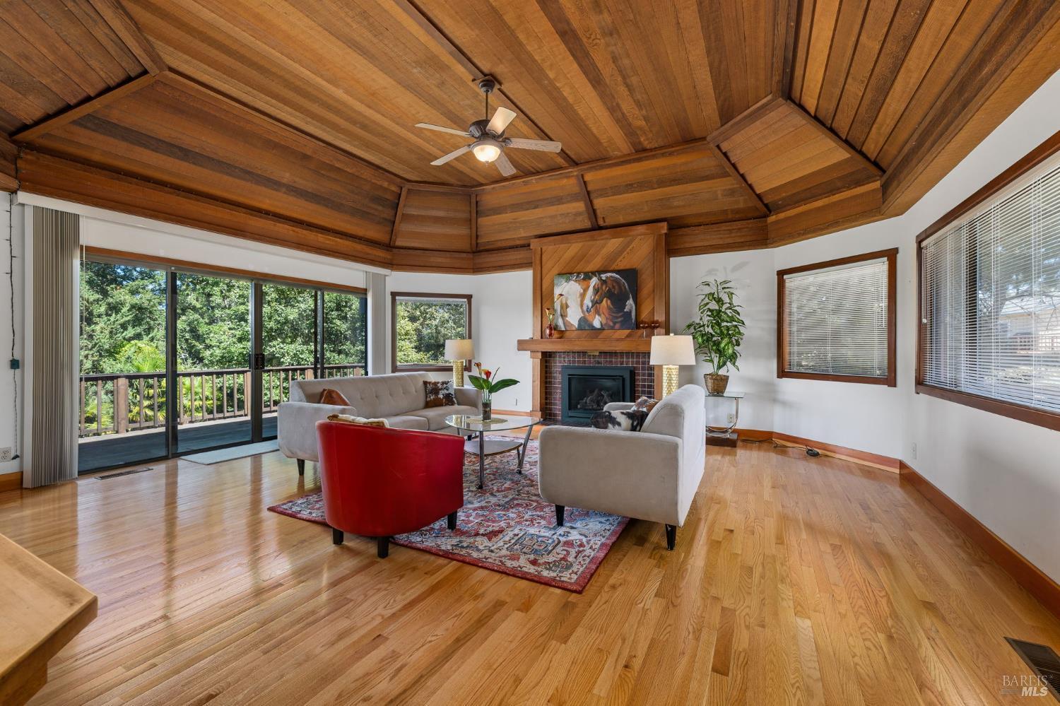 Sebastopol, California, 95472, United States, 4 Bedrooms Bedrooms, ,5 BathroomsBathrooms,Residential,For Sale,1980868