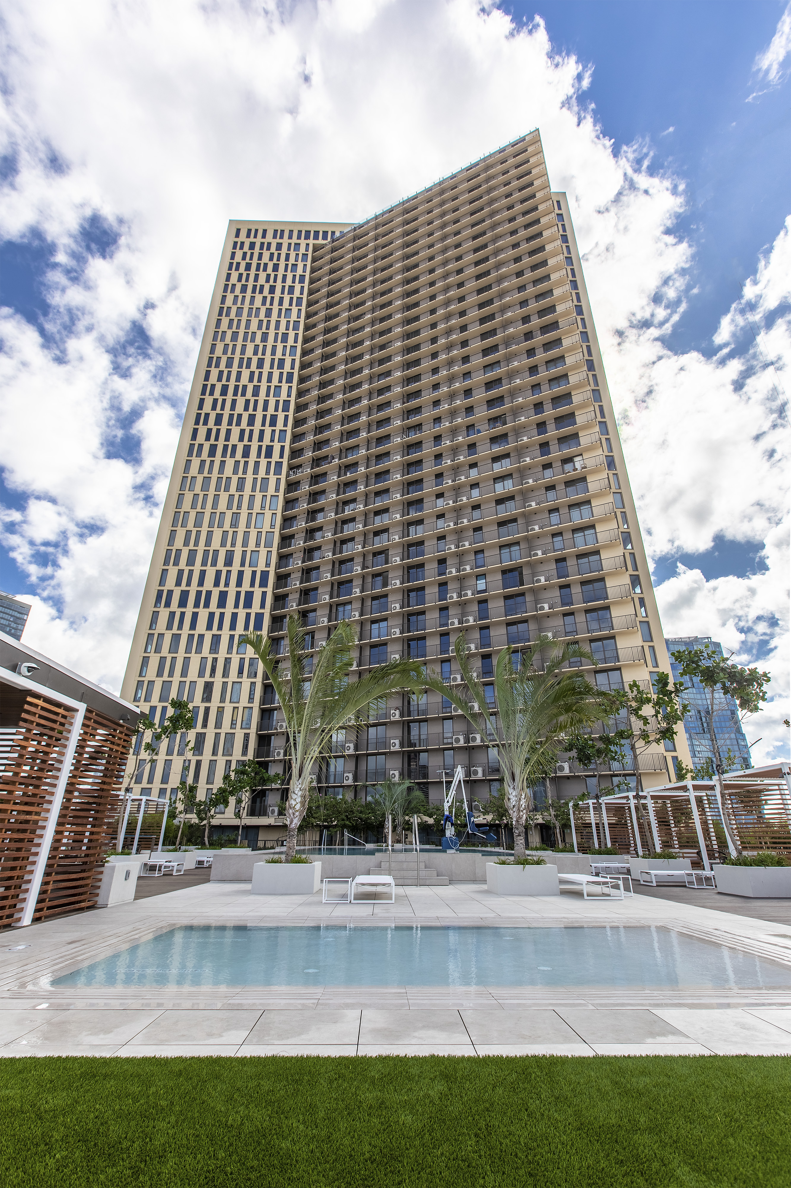 Honolulu, Hawaii, 96814, United States, ,1 BathroomBathrooms,Residential,For Sale,2009311